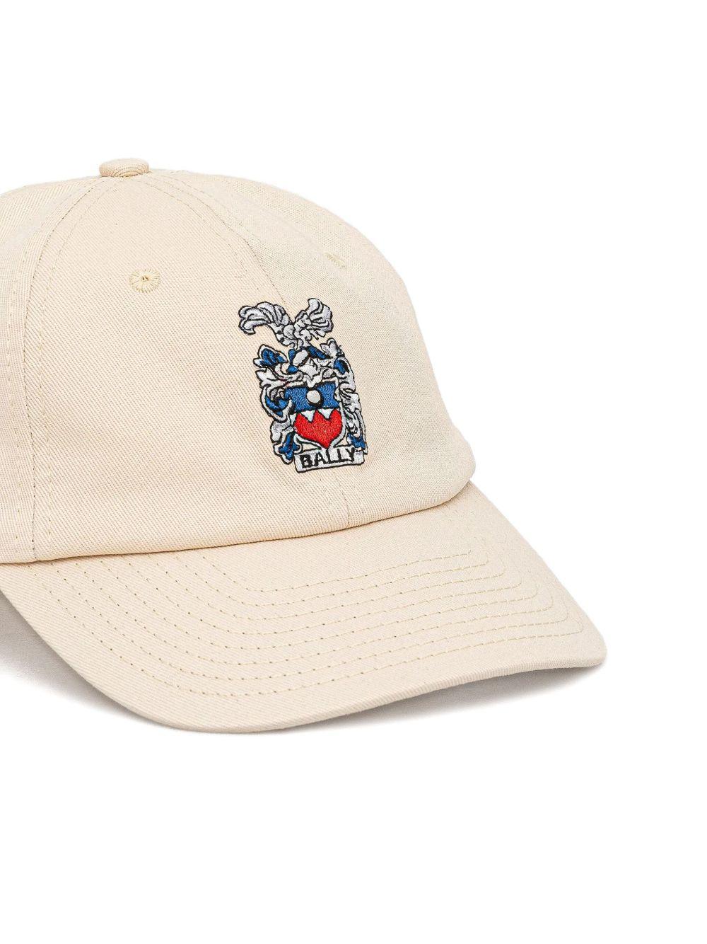 logo-embroidered baseball cap Product Image