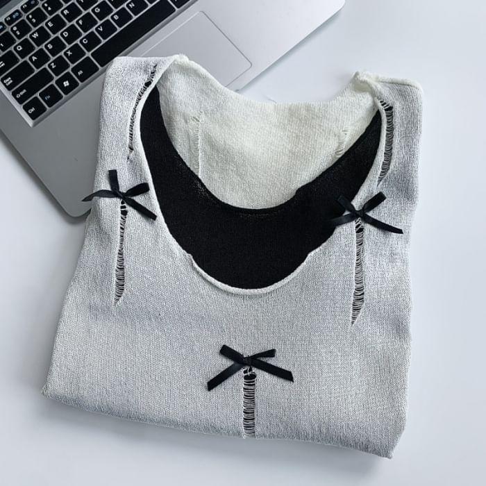 Long-Sleeve Scoop Neck Mock Two-Piece Two Tone Bow Accent Distressed Crop Top Product Image