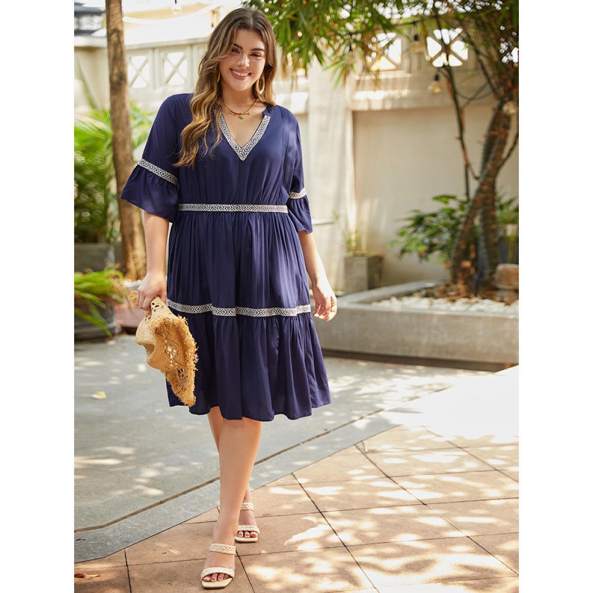 Plus Size Geometric Trim Notched Bell Sleeve Dress DarkBlue Women Vacation Pleated Notched collar Half Sleeve Curvy Midi Dress BloomChic 10/M Product Image