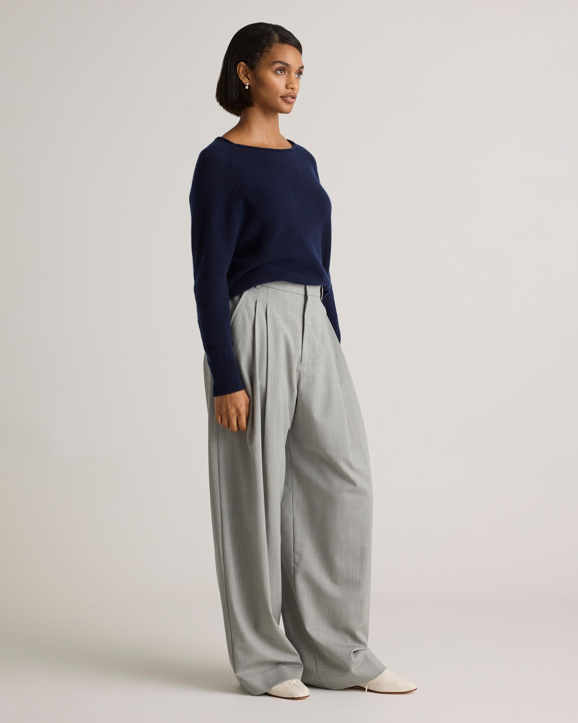 Quince | Women's Mongolian Cashmere Boatneck Sweater Size XS Product Image