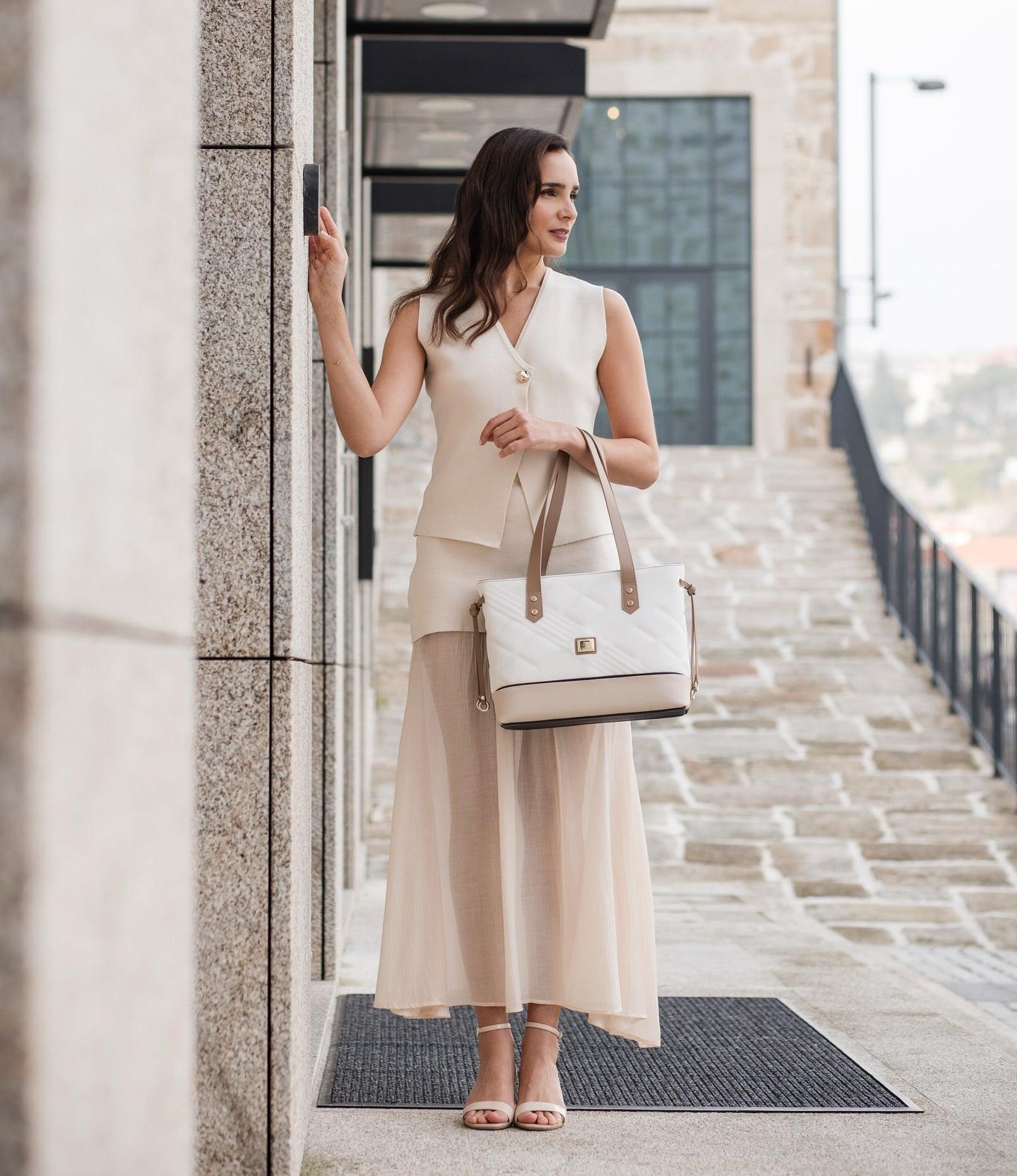 Poesie Tote Bag Female Product Image