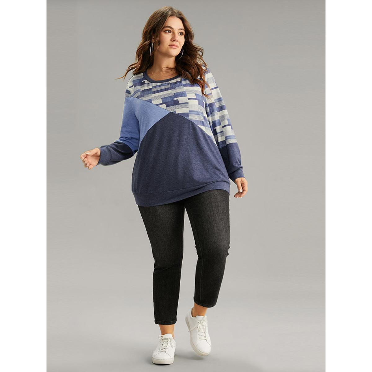 Plus Size Geometric Colorblock Contrast Crew Neck Sweatshirt Women Indigo Casual Contrast Round Neck Dailywear Sweatshirts BloomChic 10/M Product Image