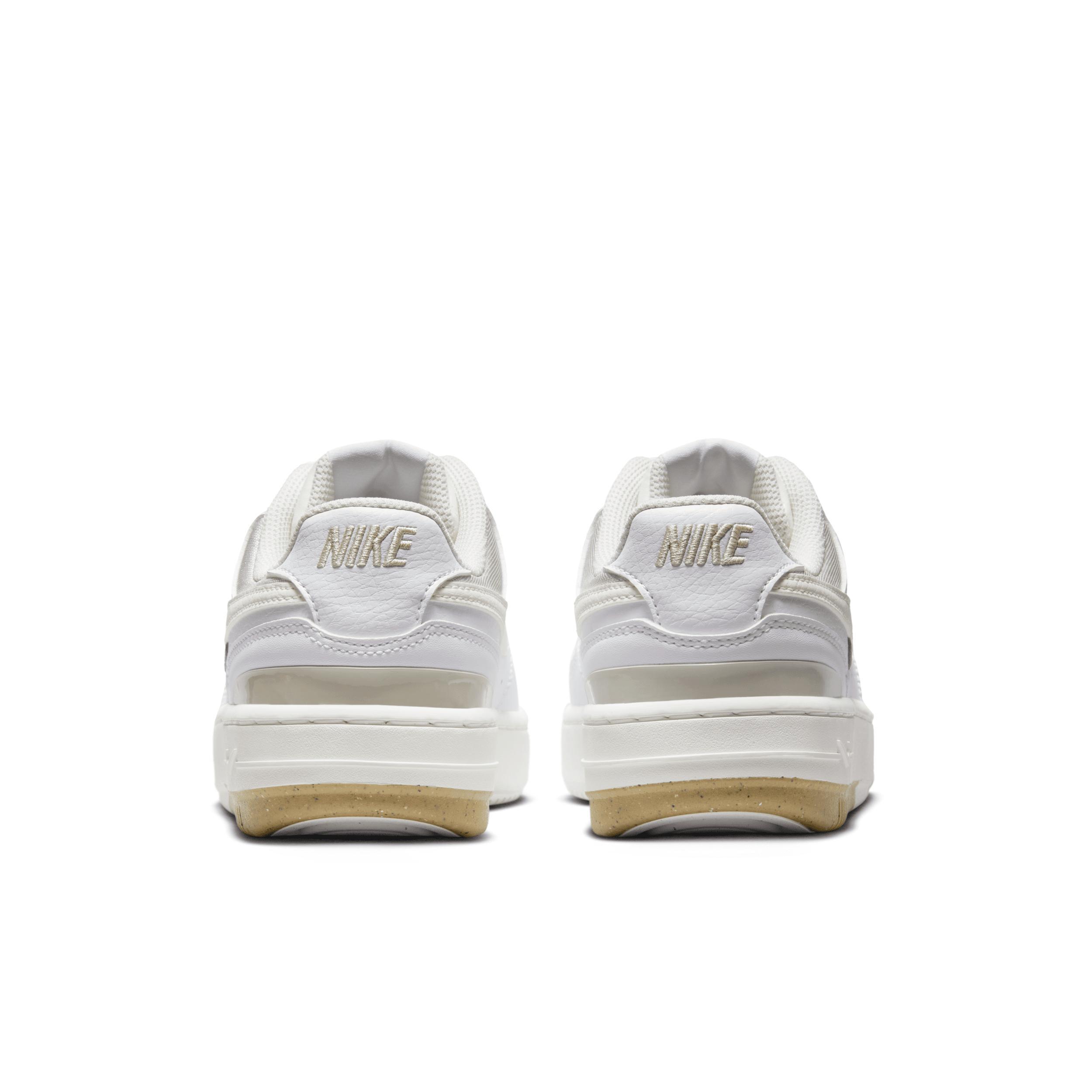 Nike Women's Gamma Force Shoes Product Image