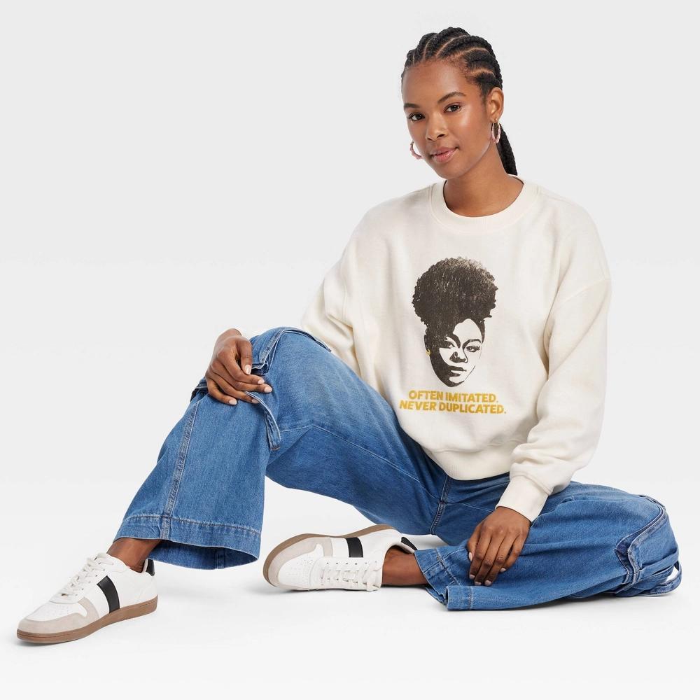 Black History Month Women's Legendary Rootz Never Duplicated Cropped Pullover Sweater - Ivory Product Image