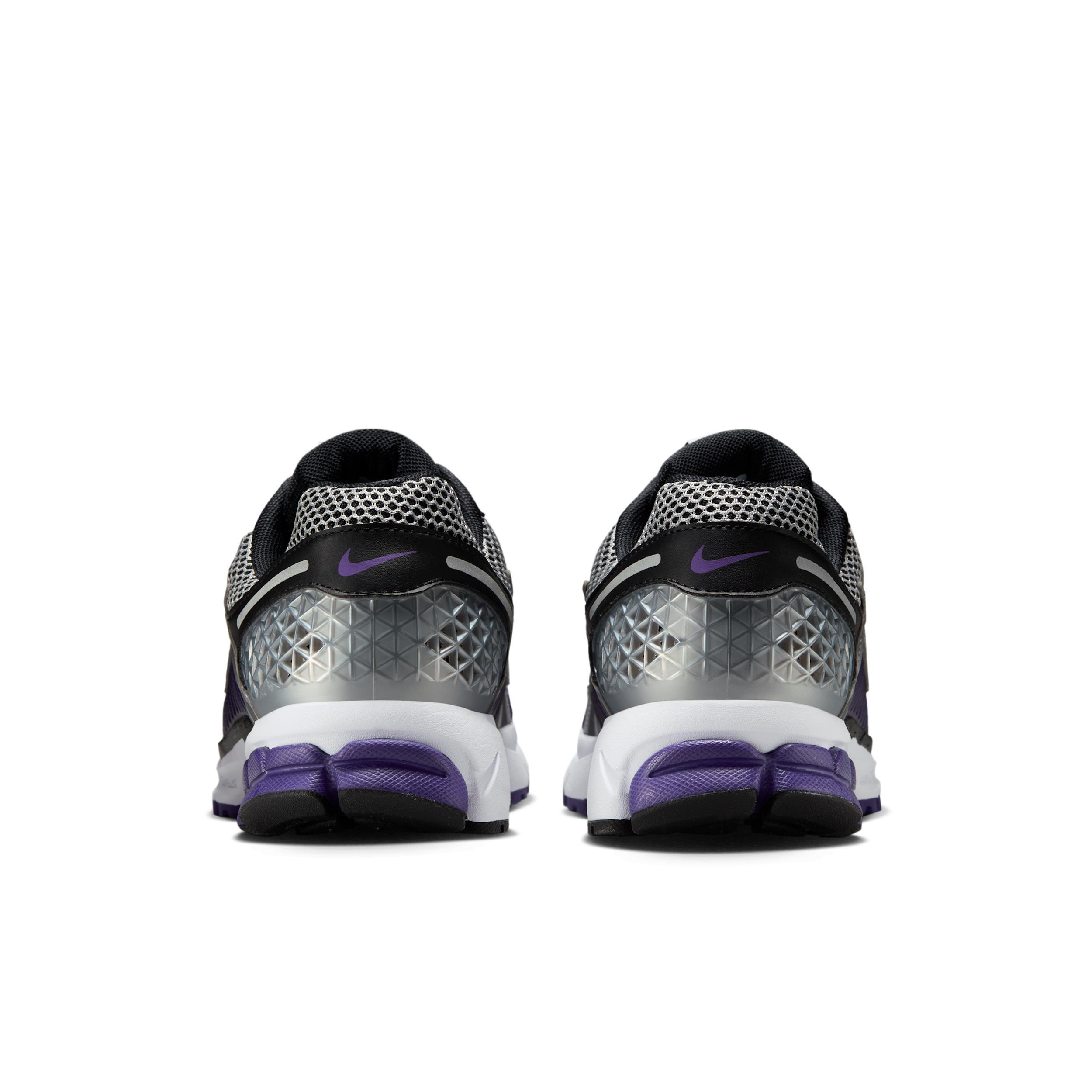 Nike Zoom Vomero 5 Men's Shoes Product Image