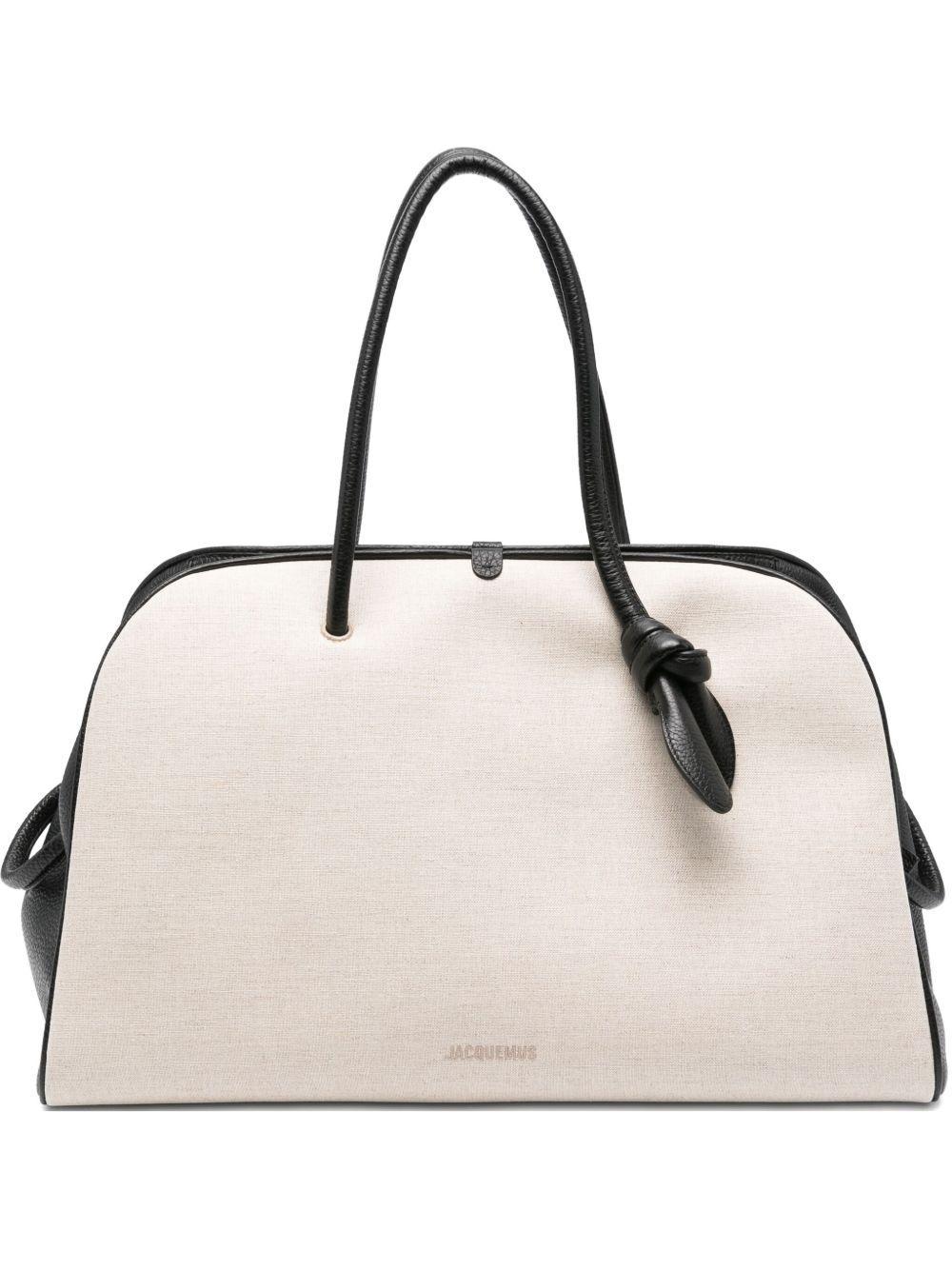 The large Turismo luggage bag Product Image