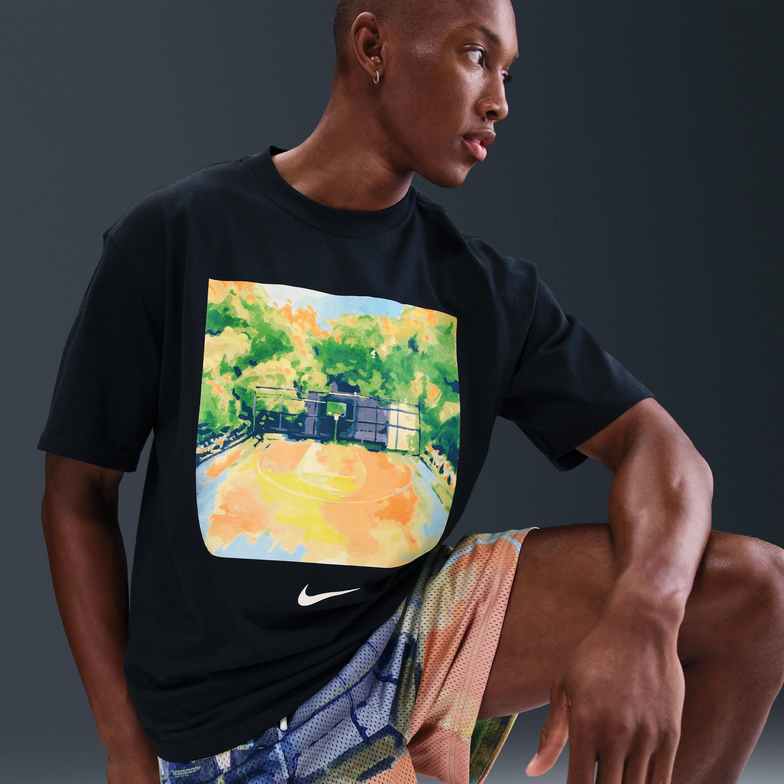 Nike Men's Max90 T-Shirt Product Image