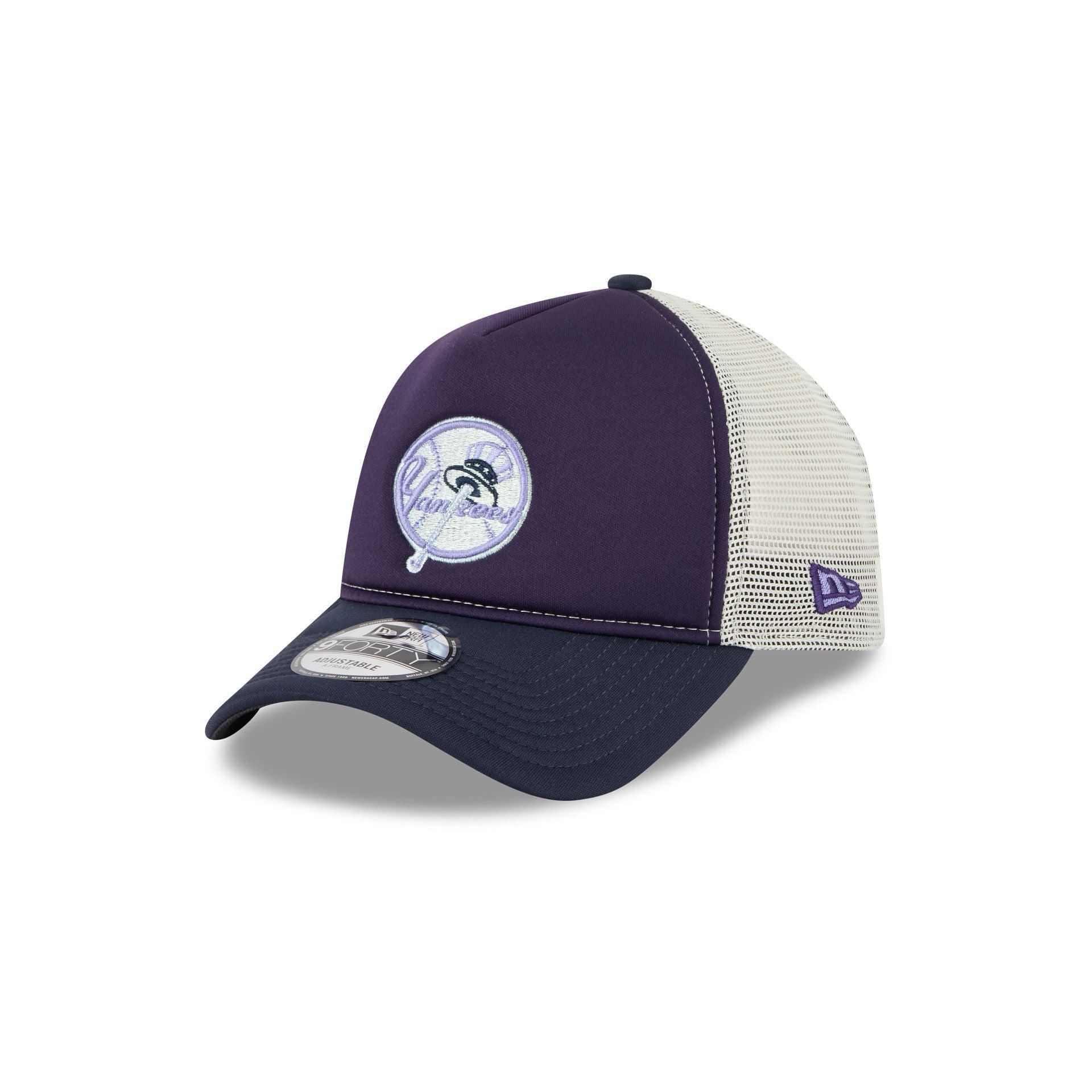 New York or Nowhere x New York Yankees White Wordmark 9FORTY A-Frame Snapback Hat Male Product Image