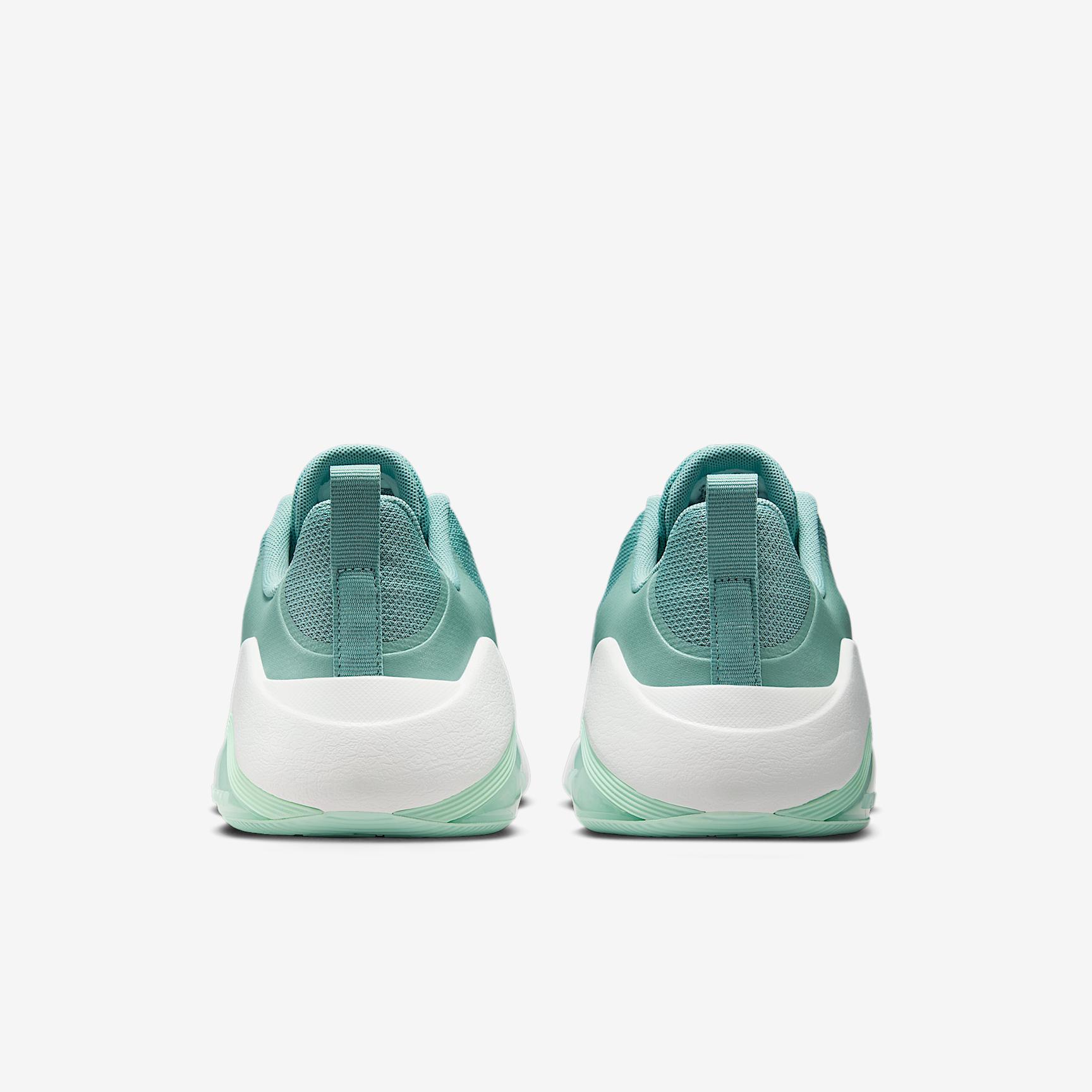 Nike Women's Bella 7 Workout Shoes Product Image