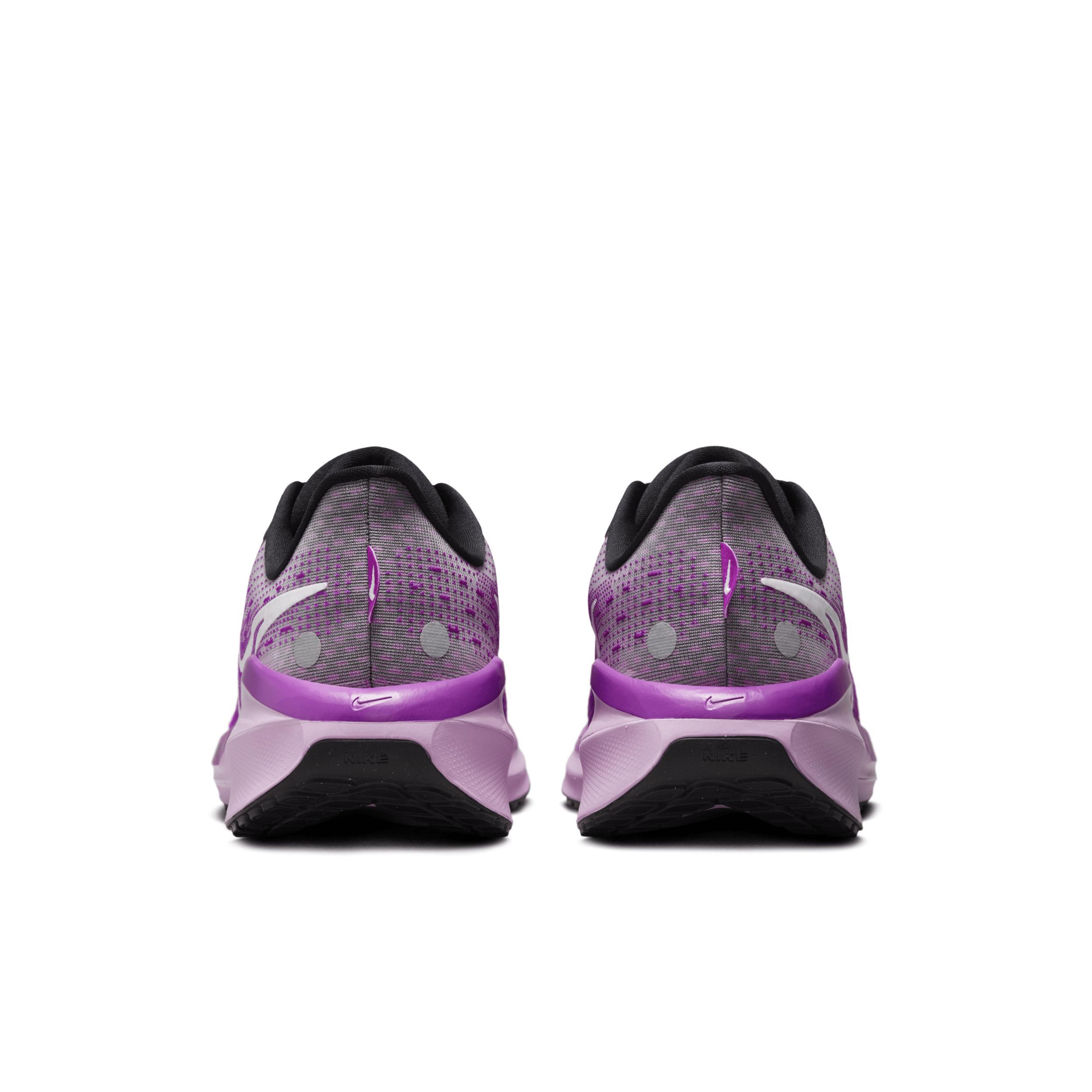Nike Men's Vomero 17 Road Running Shoes Product Image