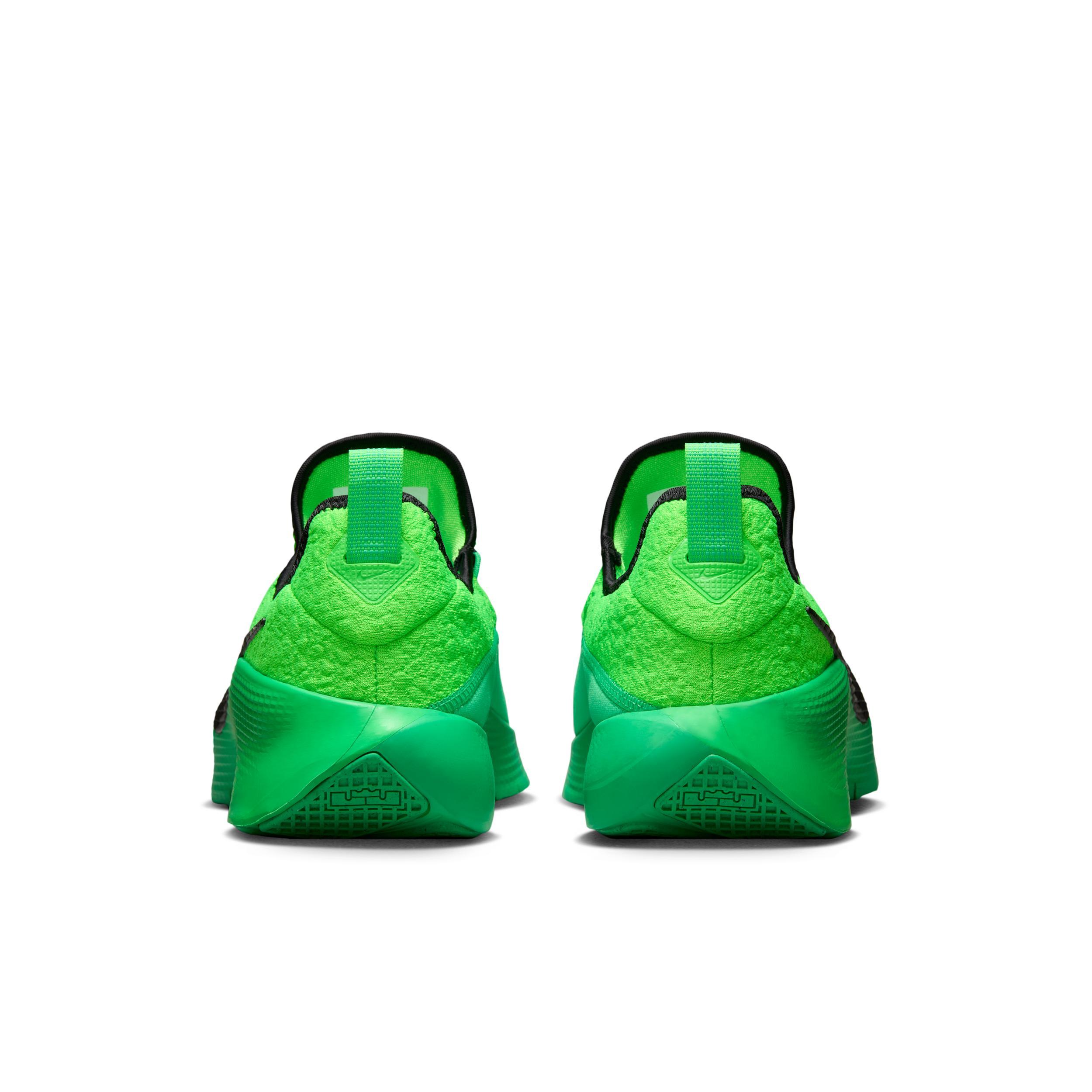 Nike Men's LeBron TR 1 Workout Shoes Product Image