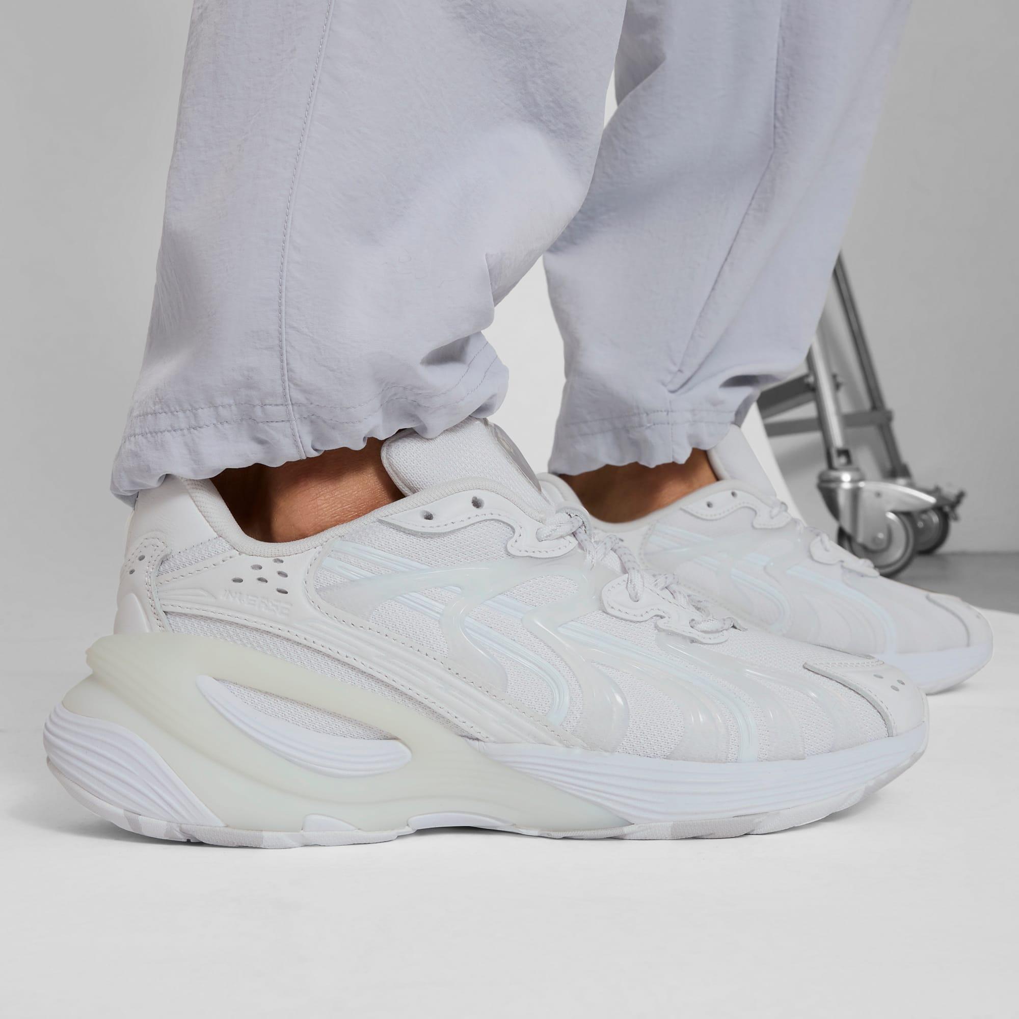 Inverse Echo Men's Sneakers Product Image