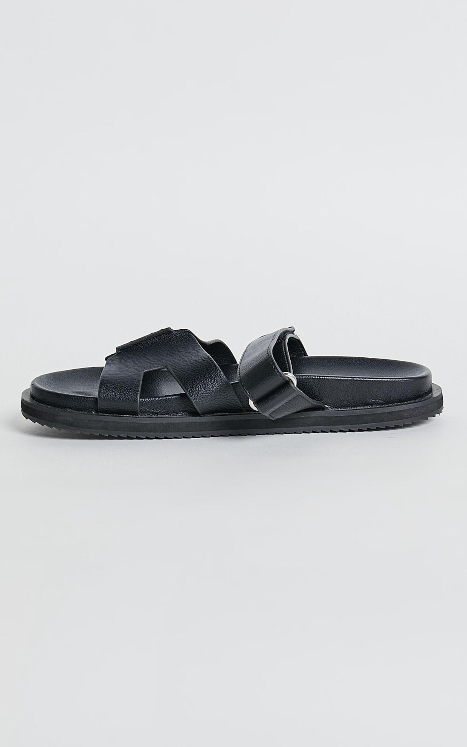 Billini - Theon Slides in Black Product Image