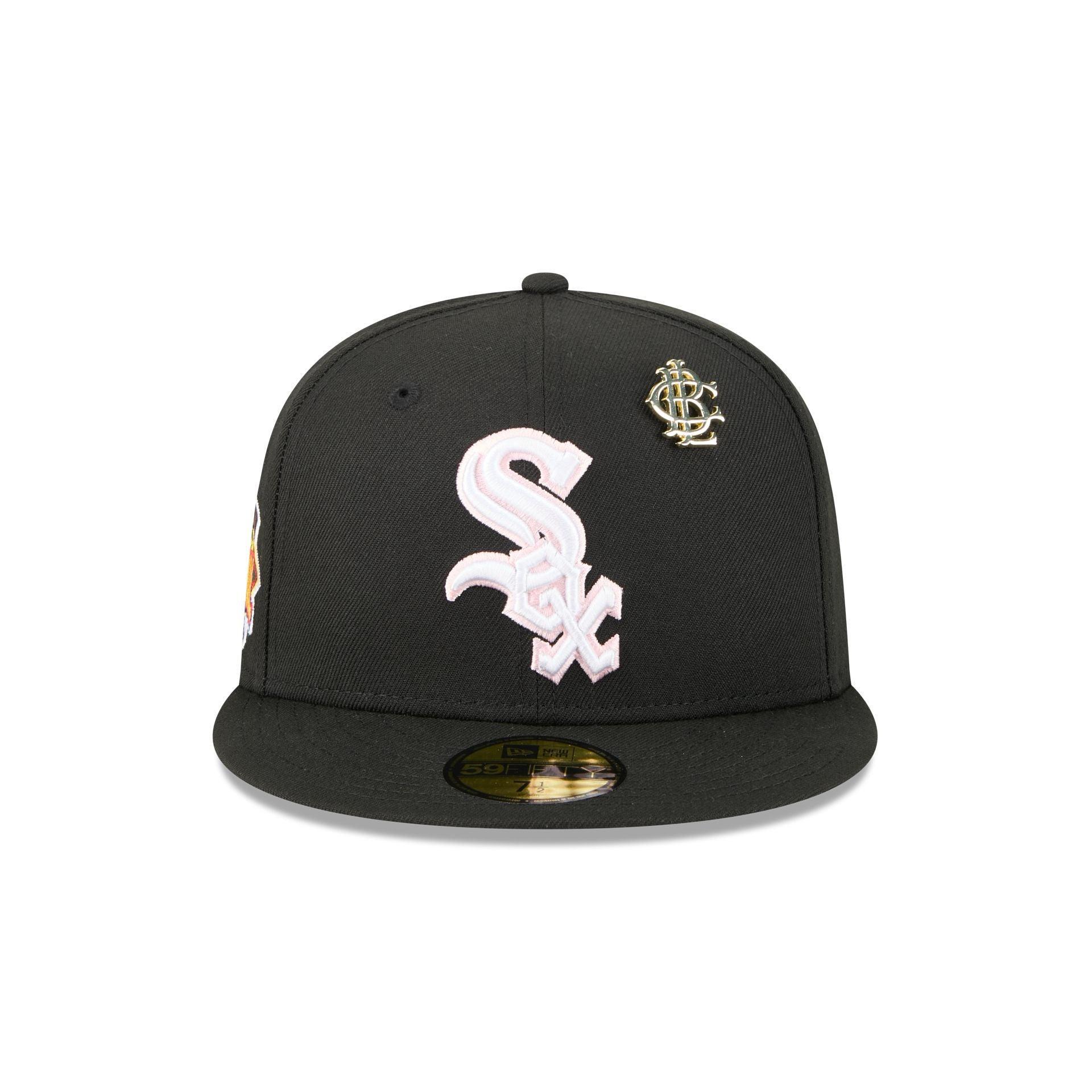 New York Knicks Satin Pin 9FIFTY Snapback Hat Male Product Image