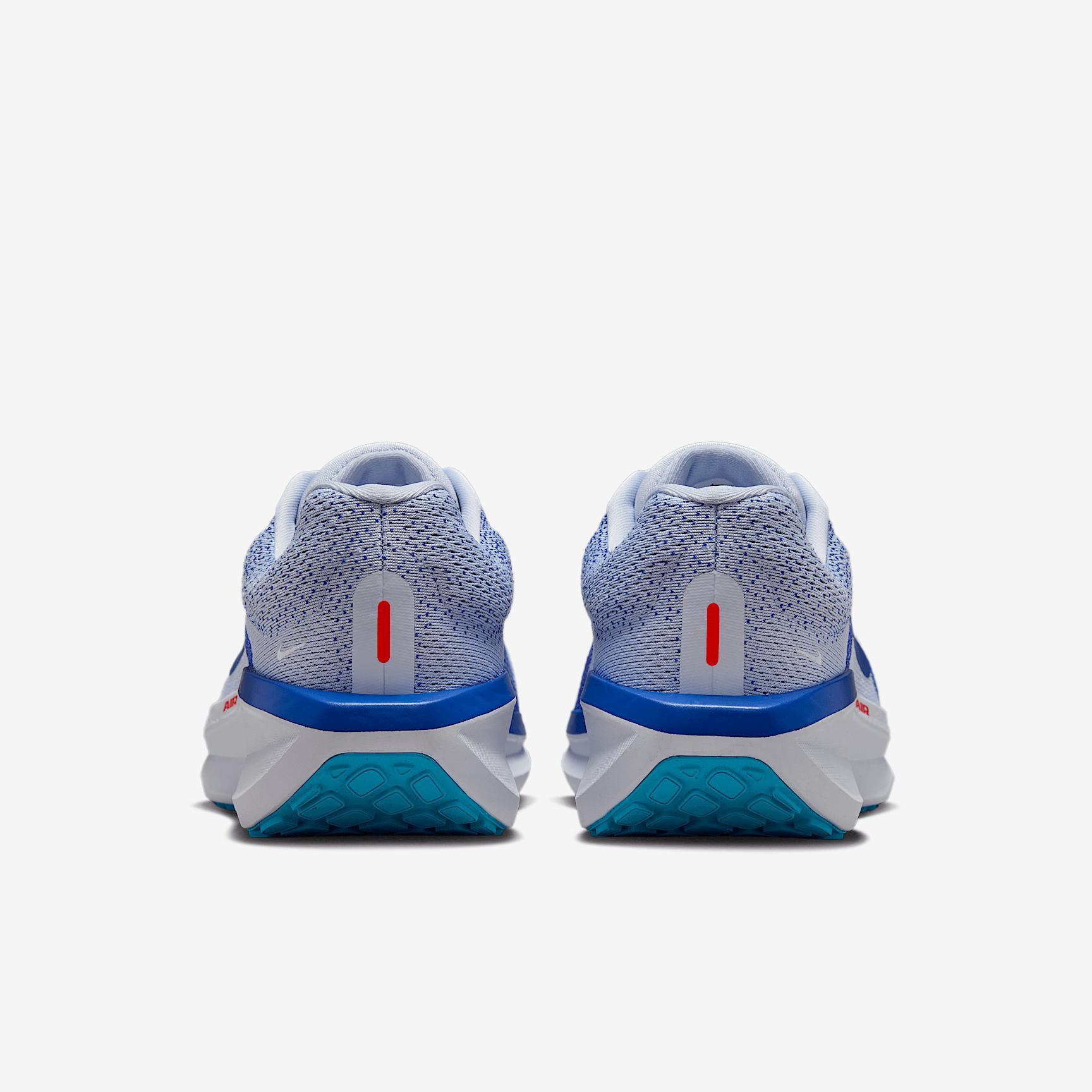 Nike Men's Winflo 11 Road Running Shoes (Extra Wide) Product Image
