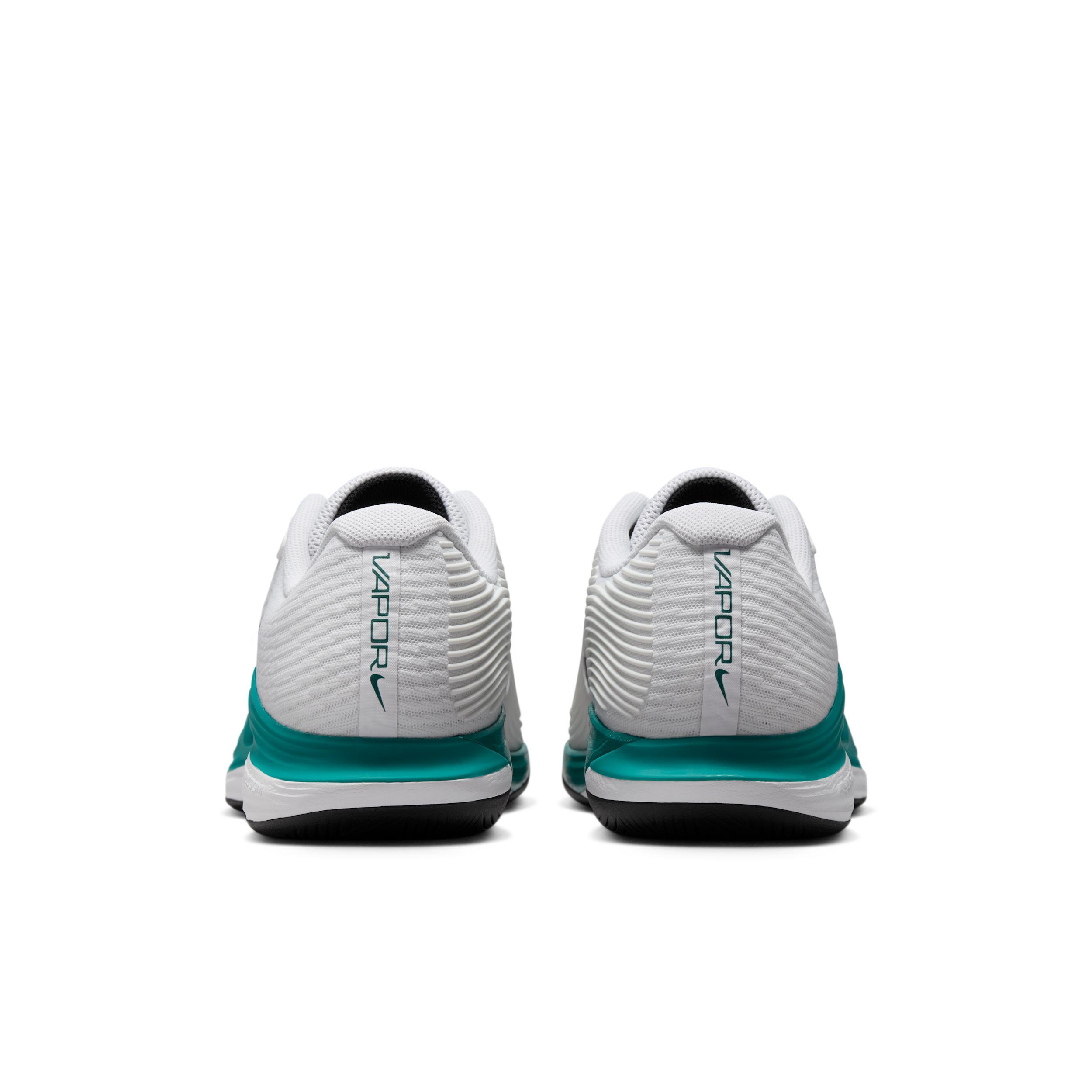 Nike Men's Vapor 12 Hard Court Tennis Shoes Product Image