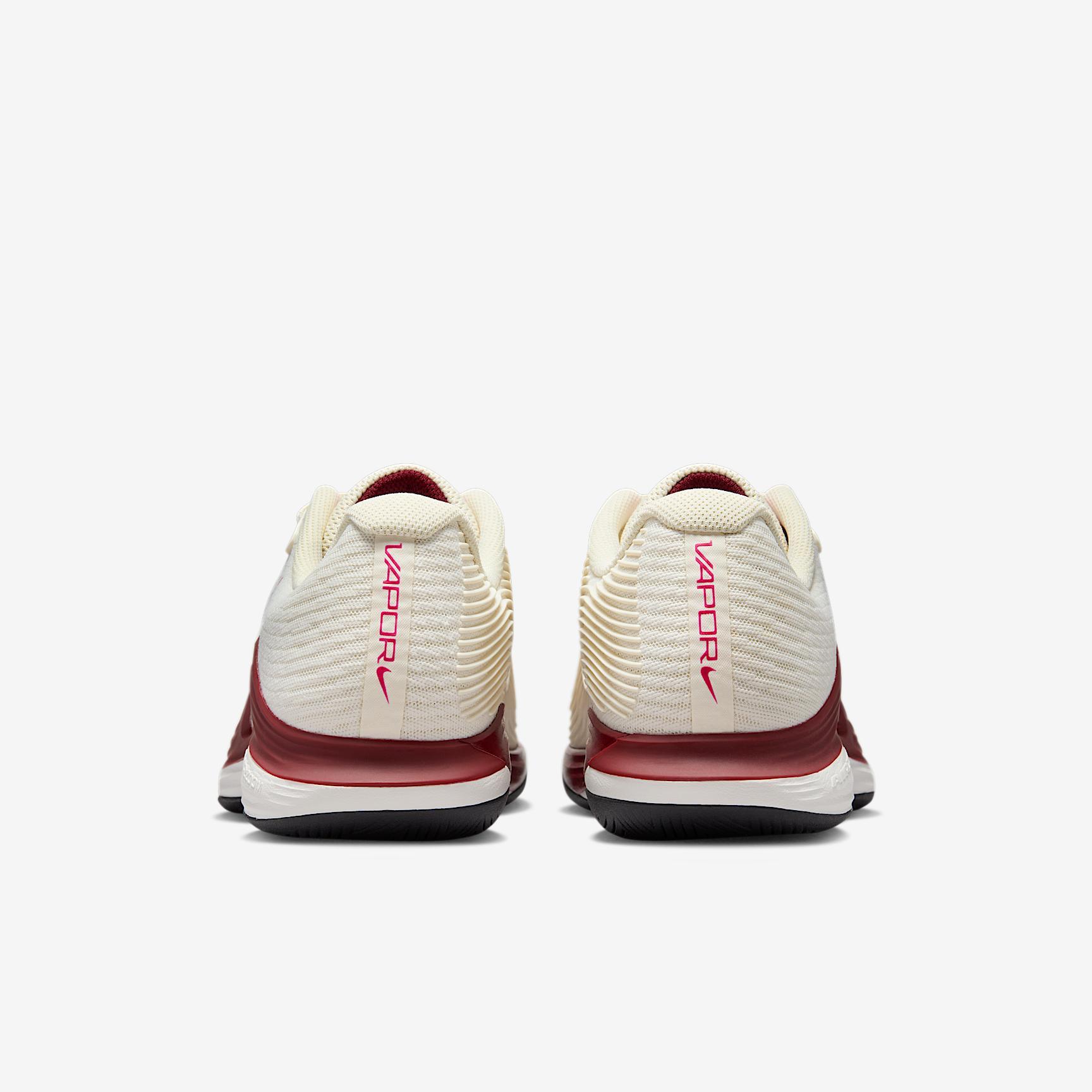 Nike Vapor 12 Women's Hard Court Tennis Shoes Product Image