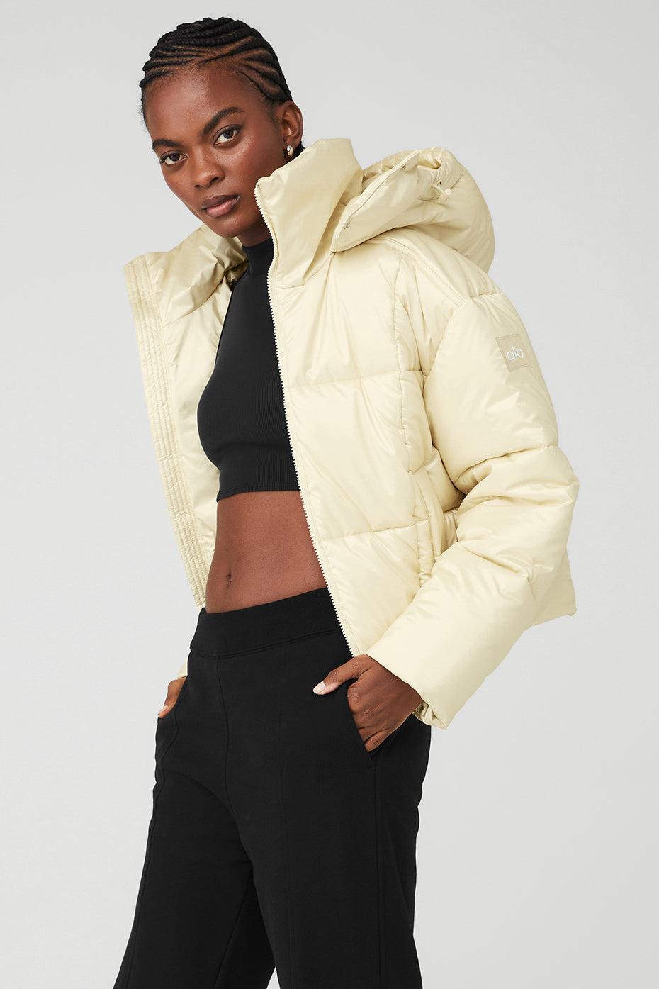 Pearlized Pristine Puffer - French Vanilla Product Image