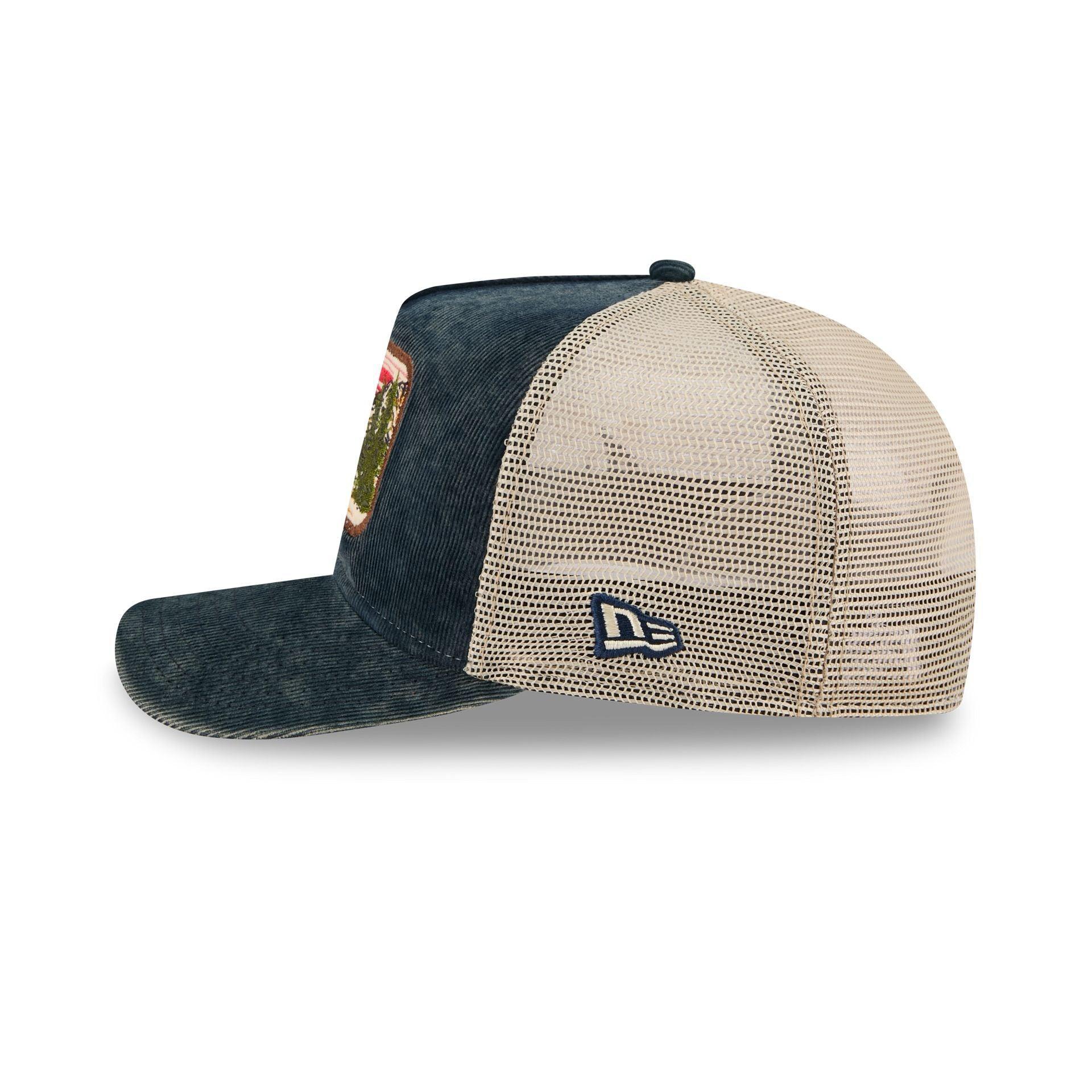 Boston Red Sox Vintage Landscape 9FIFTY A-Frame Trucker Hat Male Product Image