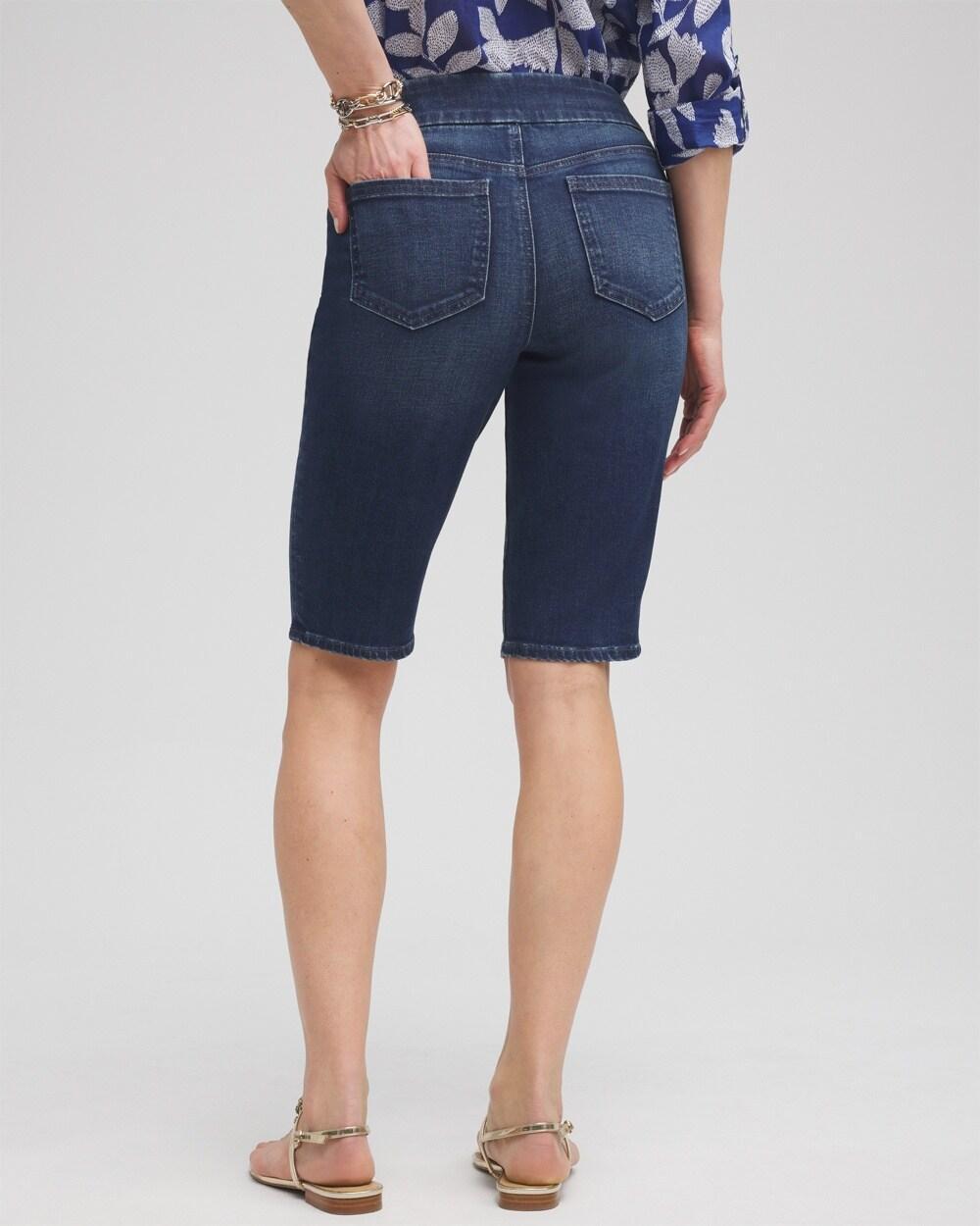 11" Pull-on Denim Shorts Product Image
