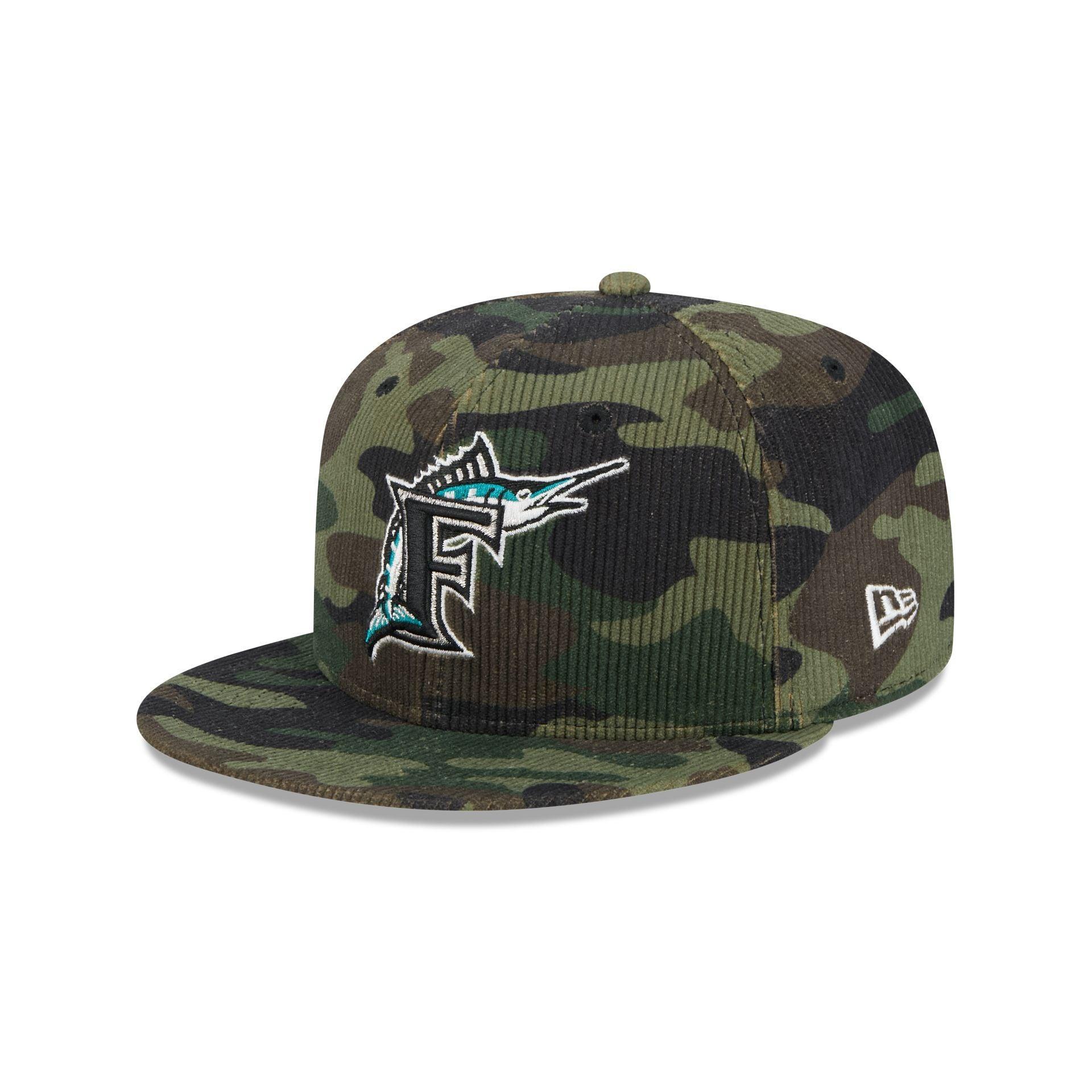 Kansas City Royals 2025 Clubhouse Alt Black 59FIFTY Fitted Hat Male Product Image