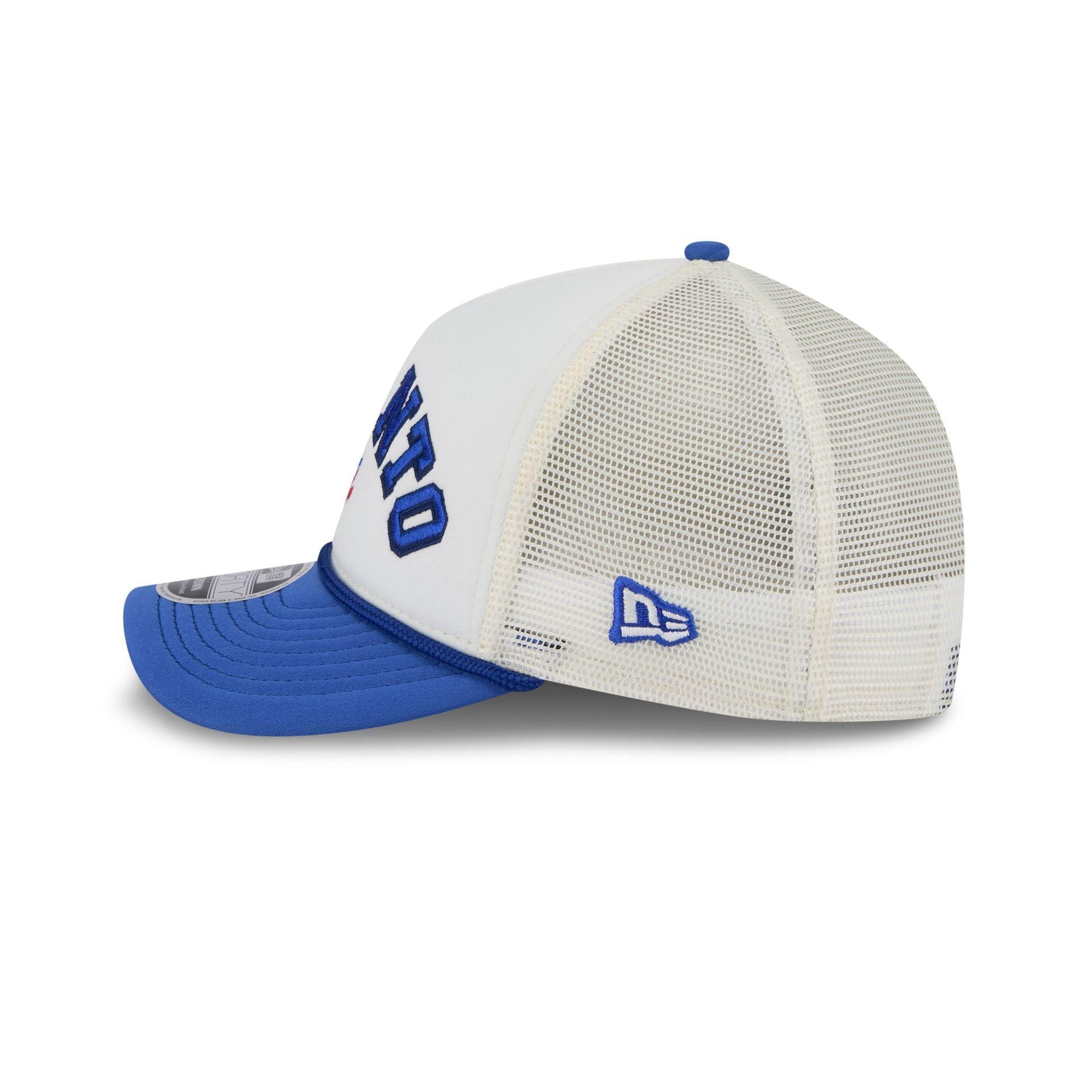 Toronto Blue Jays Chrome Arch 9FORTY M-Crown A-Frame Trucker Hat Male Product Image