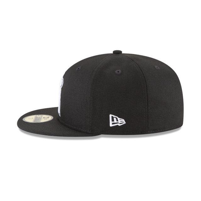 Los Angeles Angels Black and White Basic 59FIFTY Fitted Hat Male Product Image