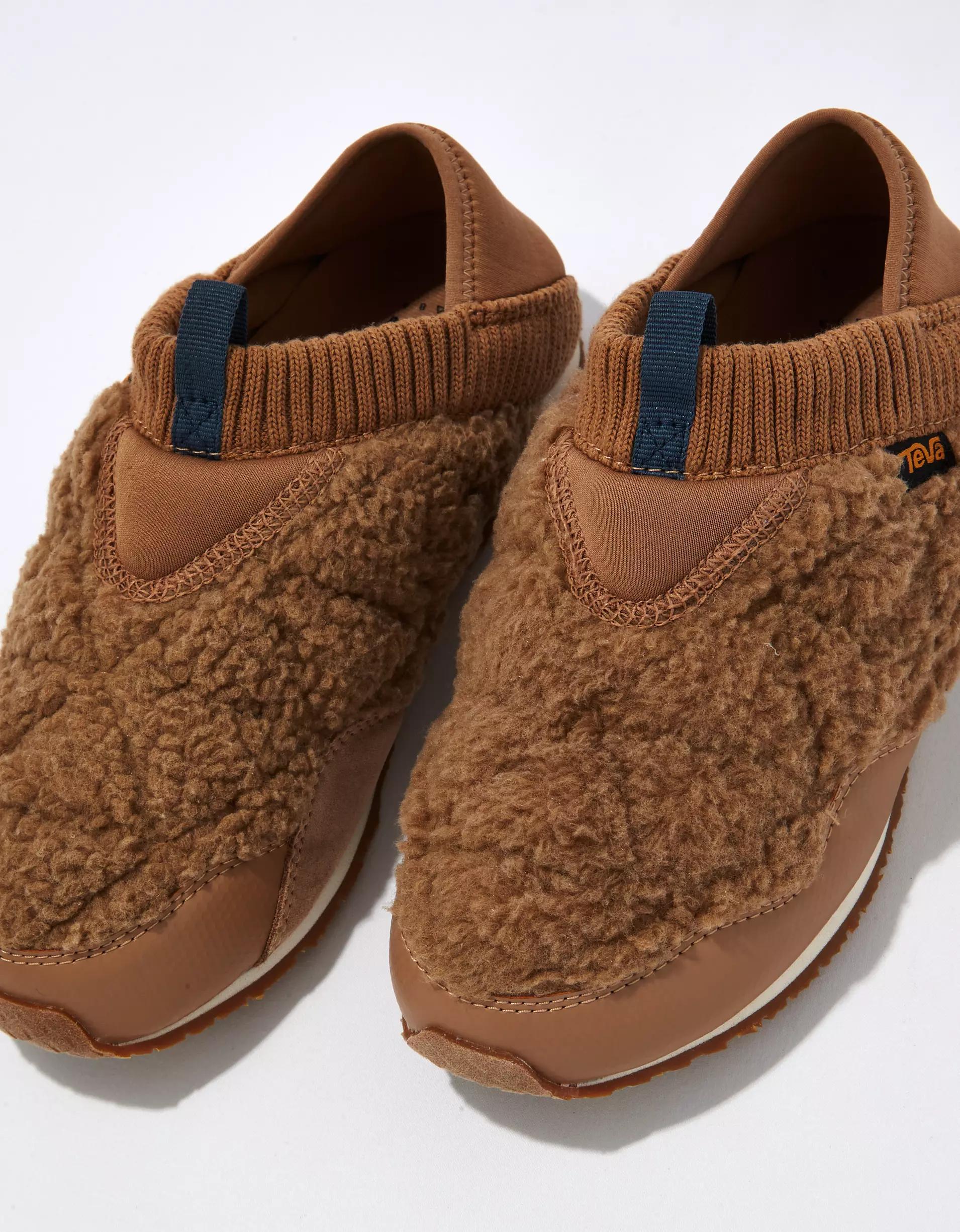 Teva Women's ReEMBER Fleece Slipper Moccasin Product Image