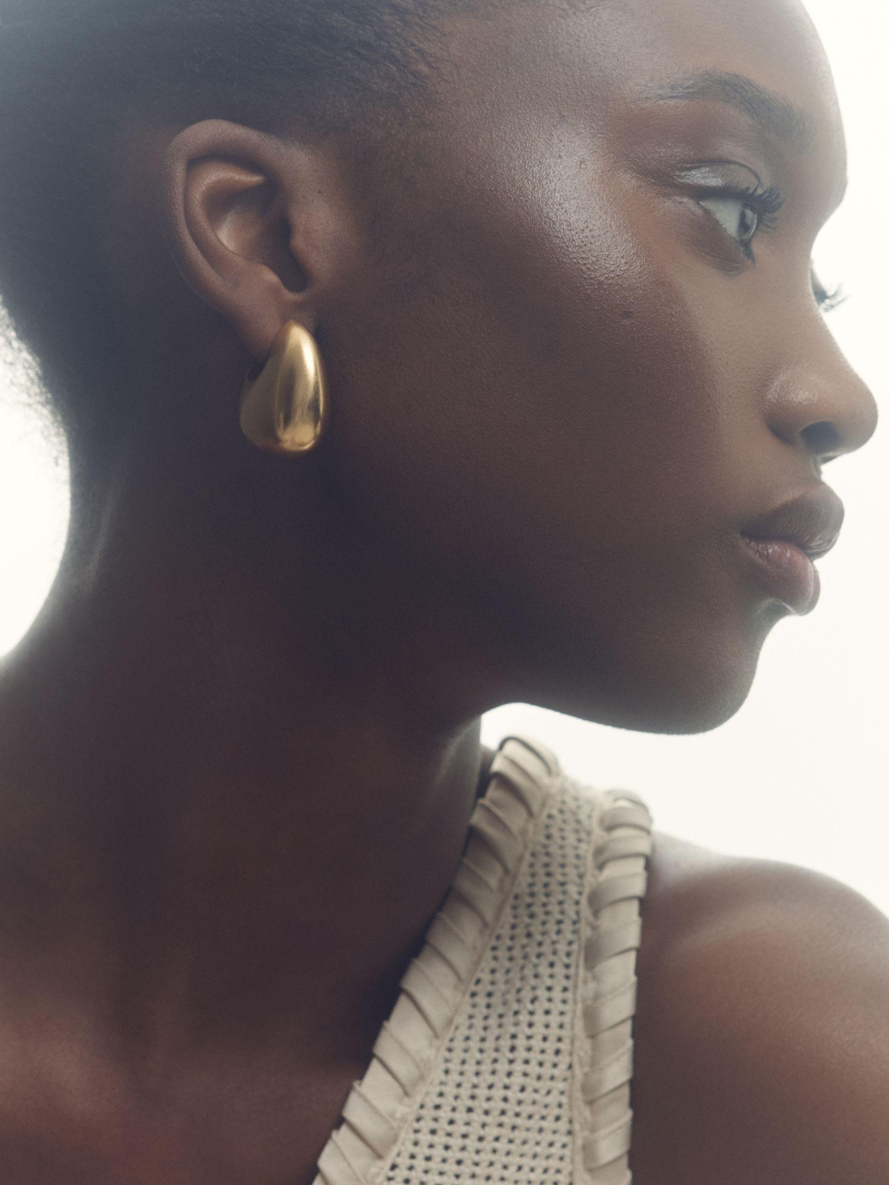 Curve Scoop Earrings in Gold Tone Product Image