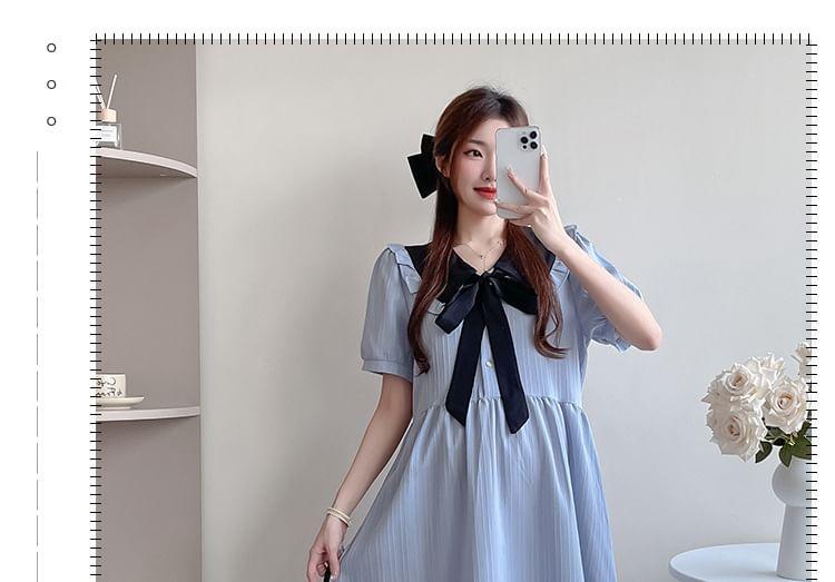 Maternity Short Sleeve Collared Two Tone Bowknot Midi A-Line Dress Product Image