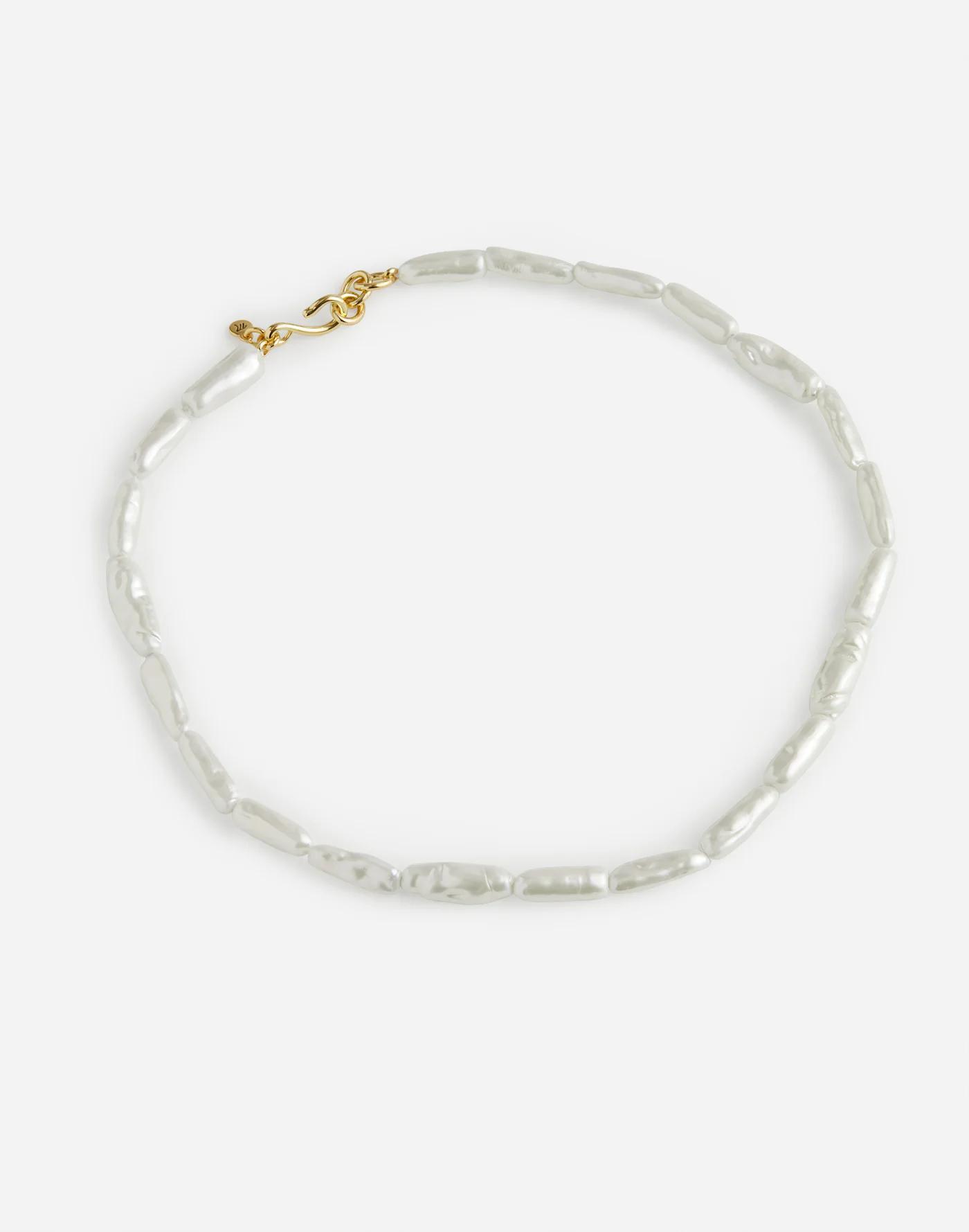 Elongated Pearl Choker Necklace Product Image