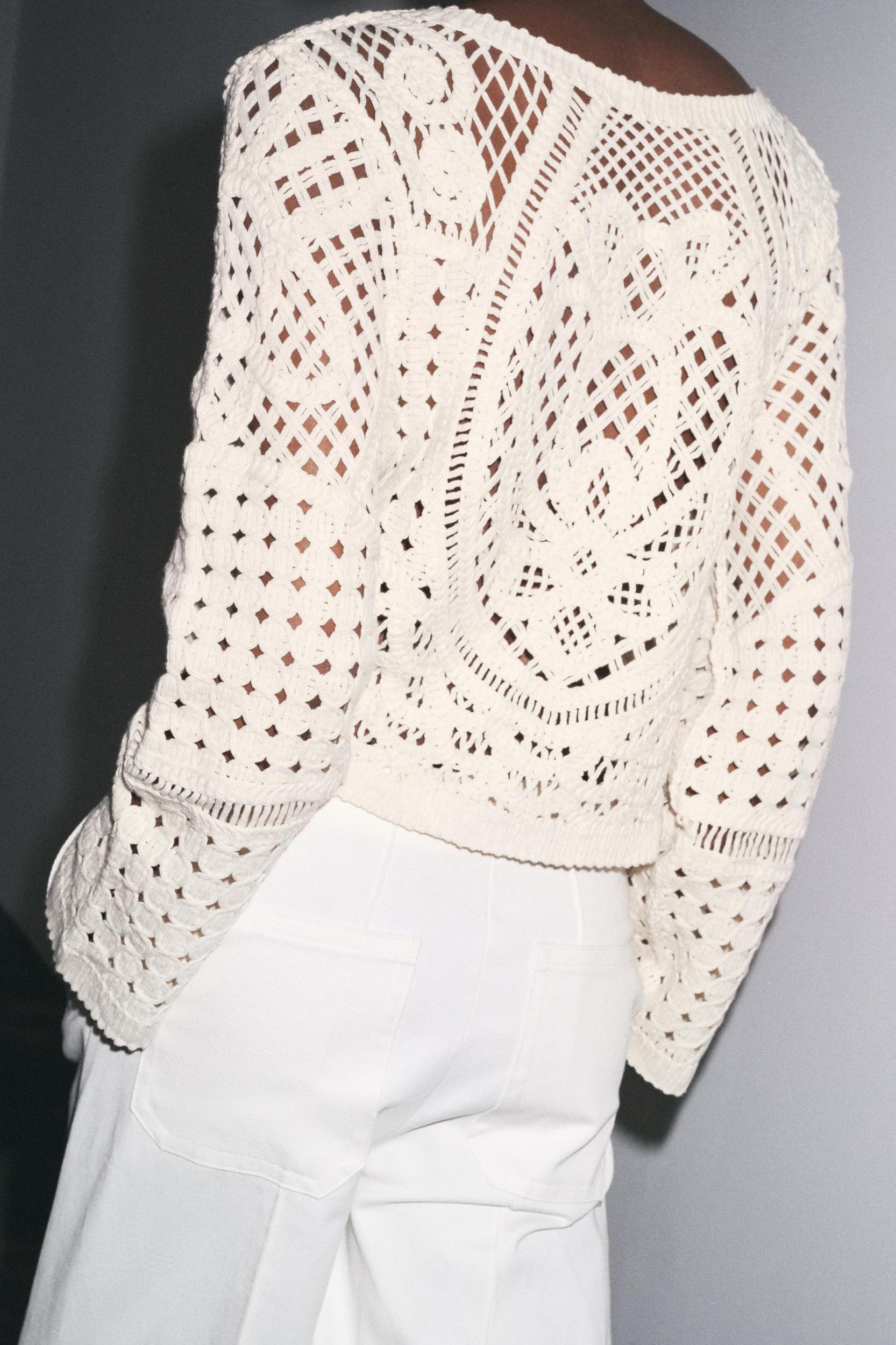 LONG SLEEVE CROCHET TOP Product Image