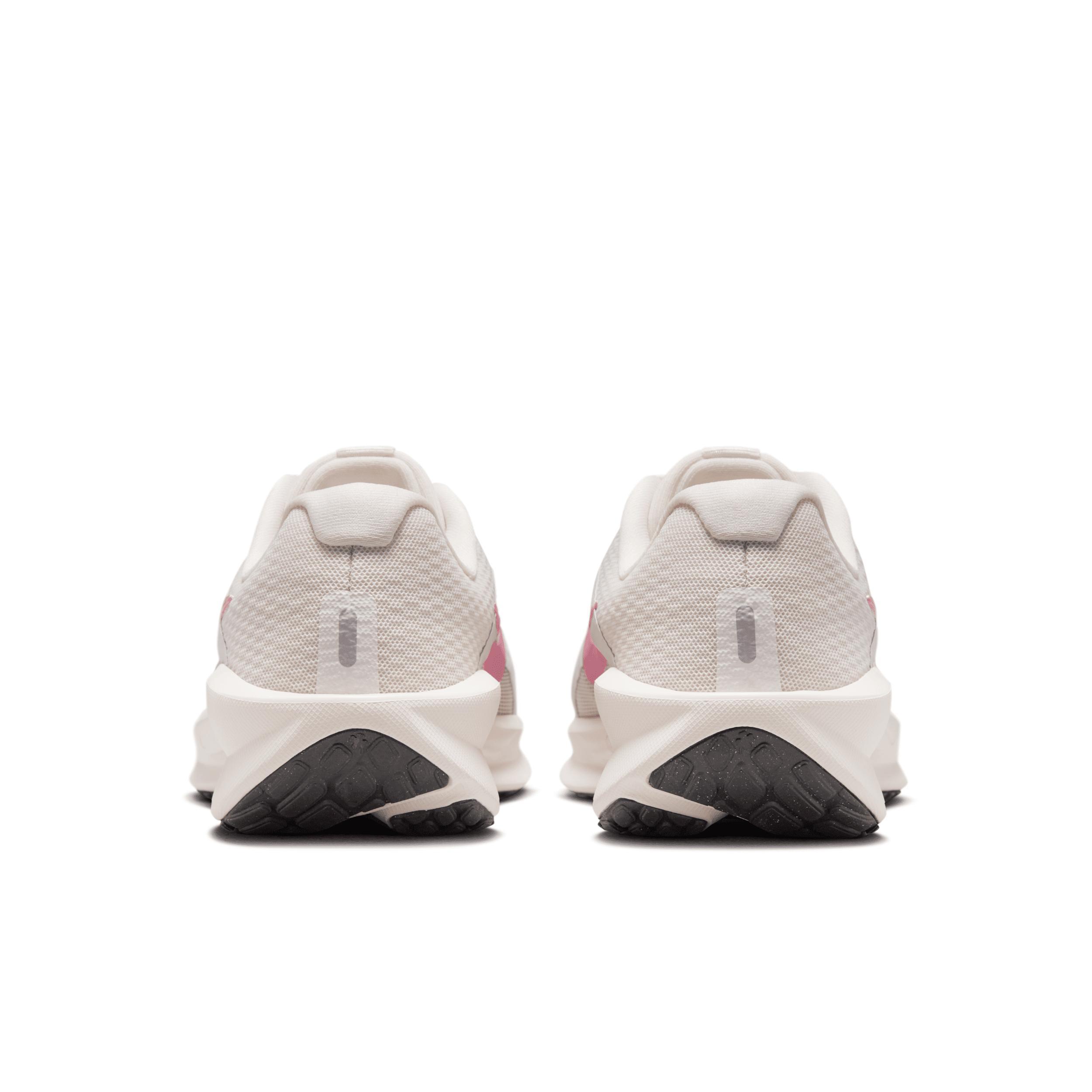 Nike Downshifter 13 Women's Road Running Shoes (Extra Wide) Product Image