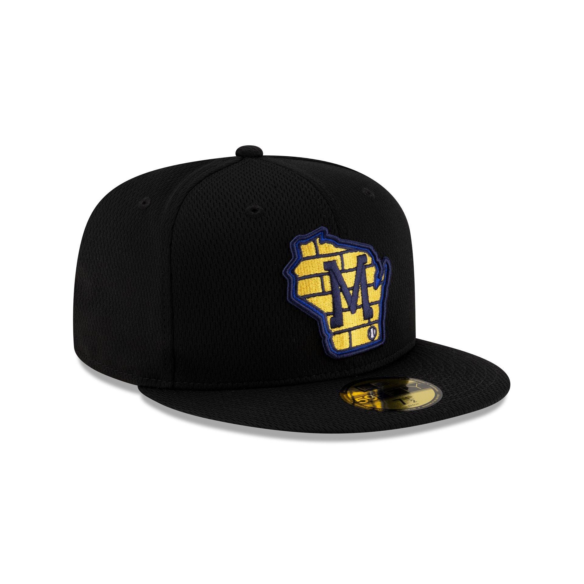 Milwaukee Brewers 2025 Clubhouse Alt Black 59FIFTY Fitted Hat Male Product Image