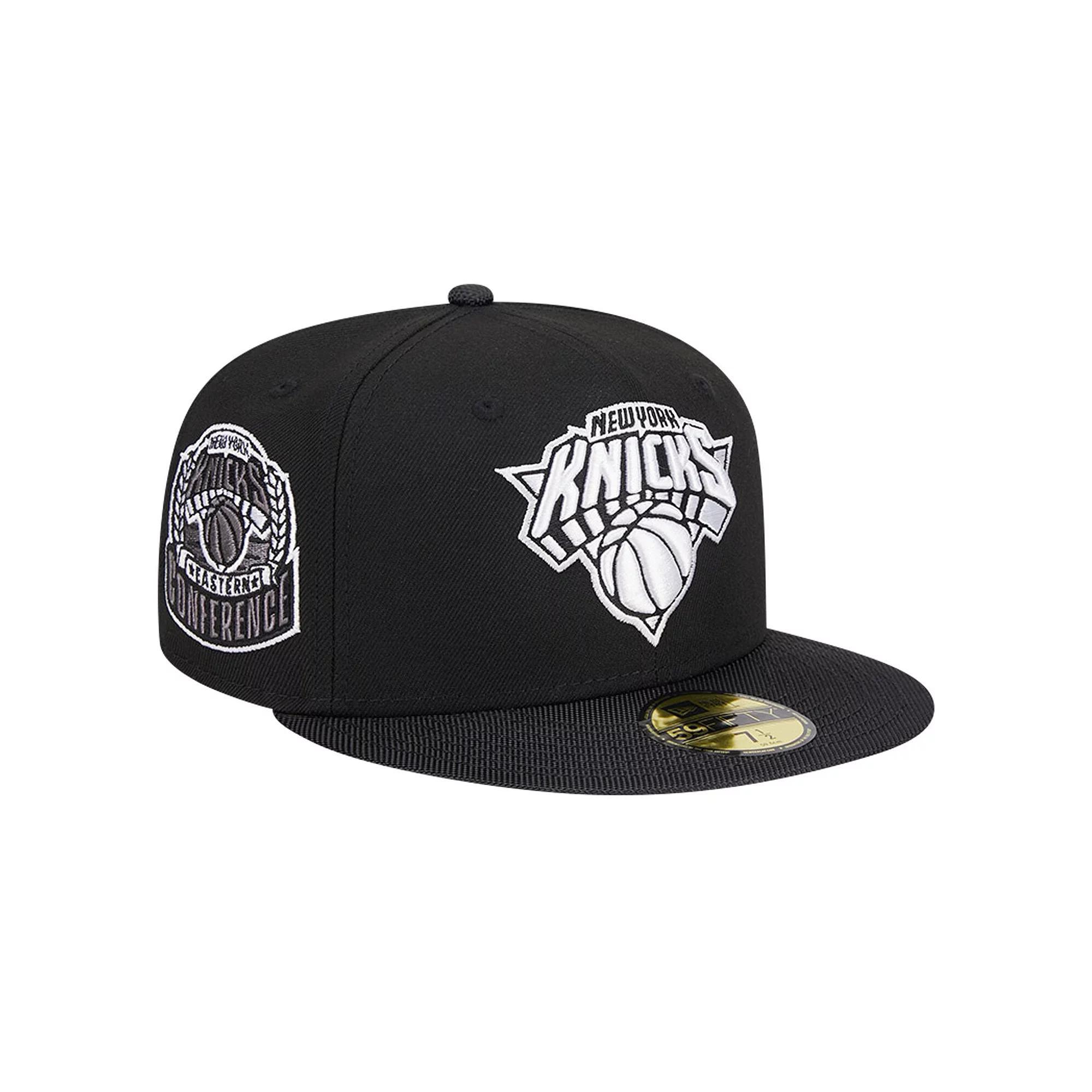 Men's New Era Black New York Knicks Active Satin Visor 59FIFTY Fitted Hat, Size: 6 7/8 Product Image