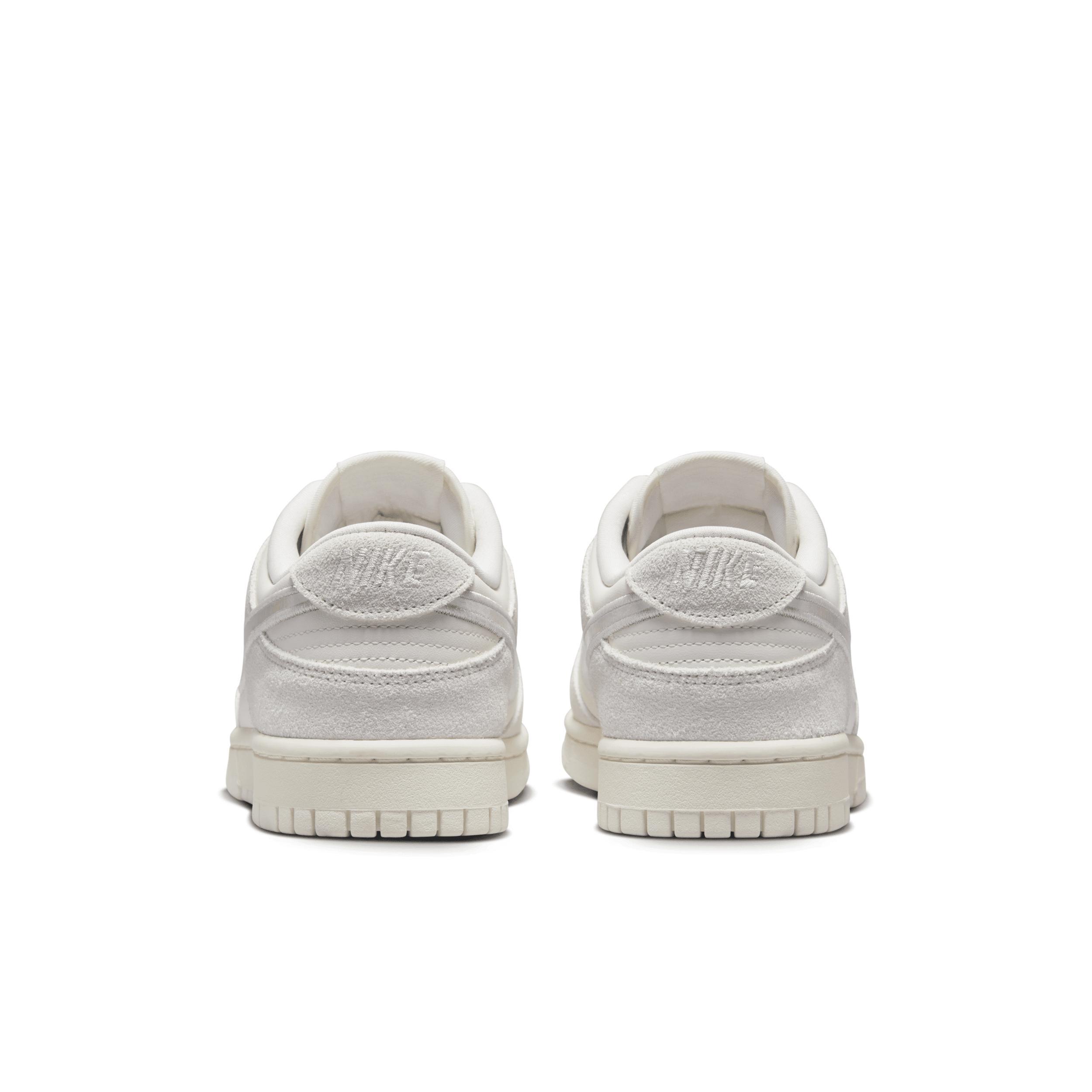 Men's Nike ACG Torre Mid Waterproof Shoes Product Image