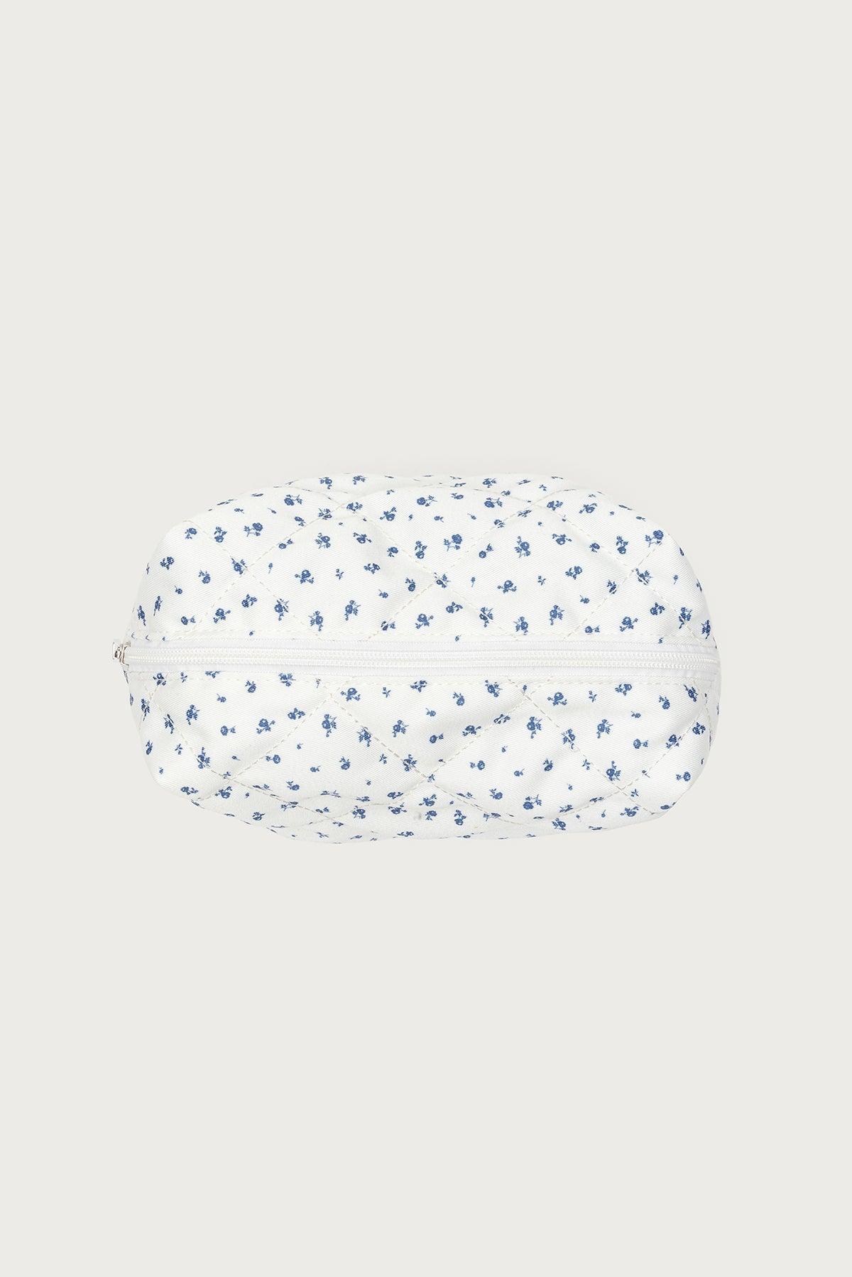 Bloomy Quilted Makeup Bag Product Image