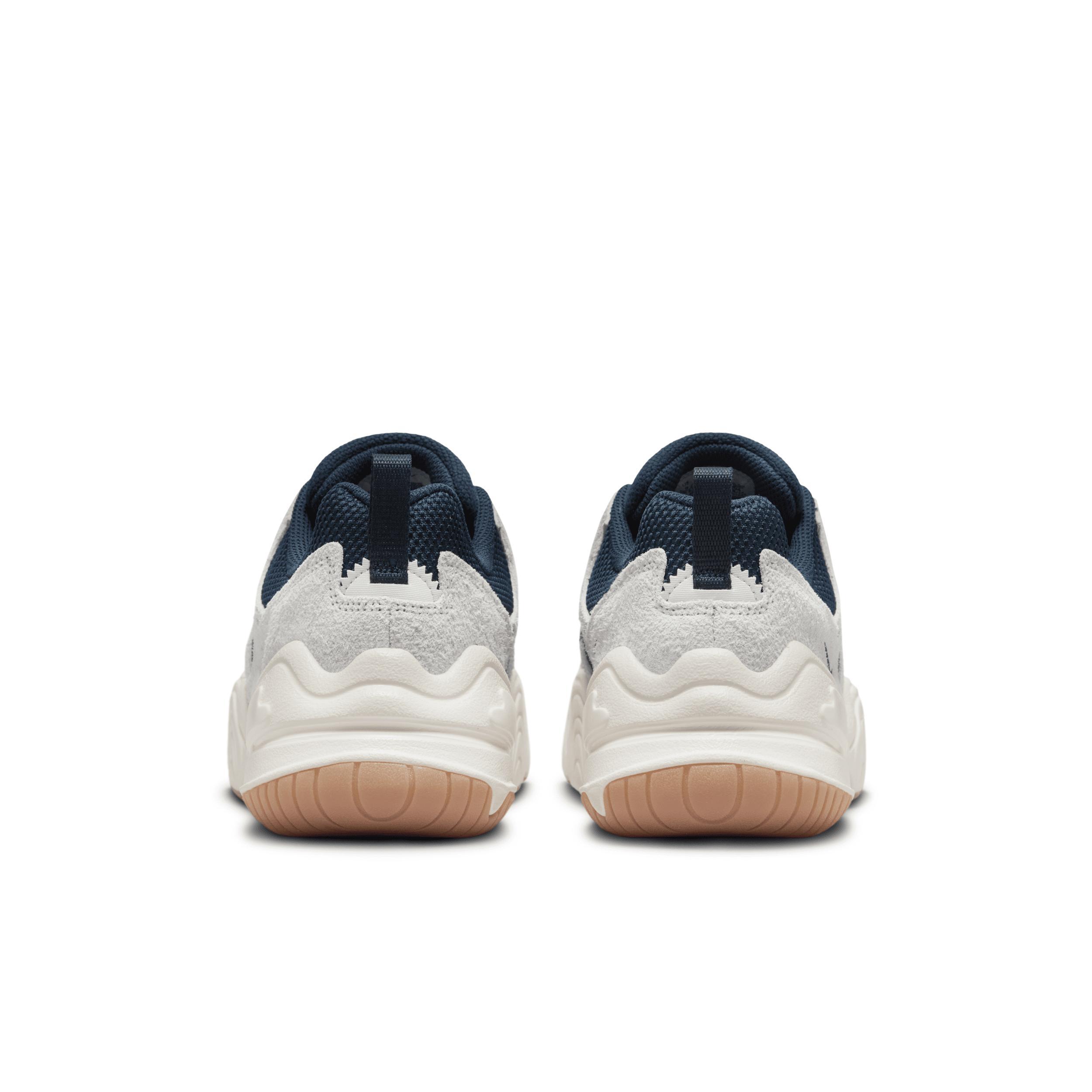 Nike Womens Tech Hera Casual Shoes Product Image