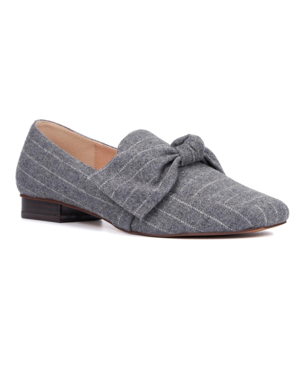 New York & Company Womens Dominca Loafer Product Image