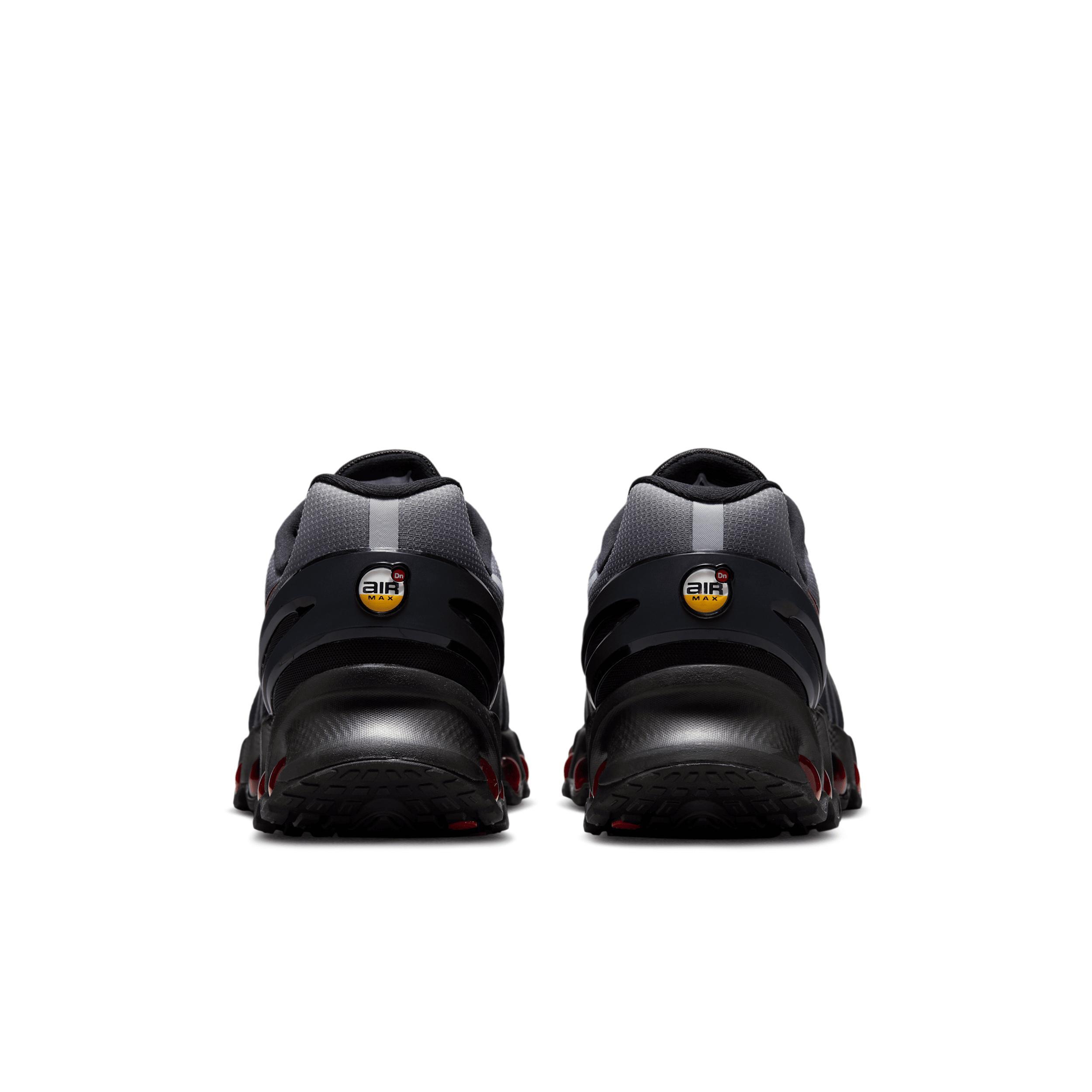 Nike Men's Air Max Dn8 Shoes Product Image