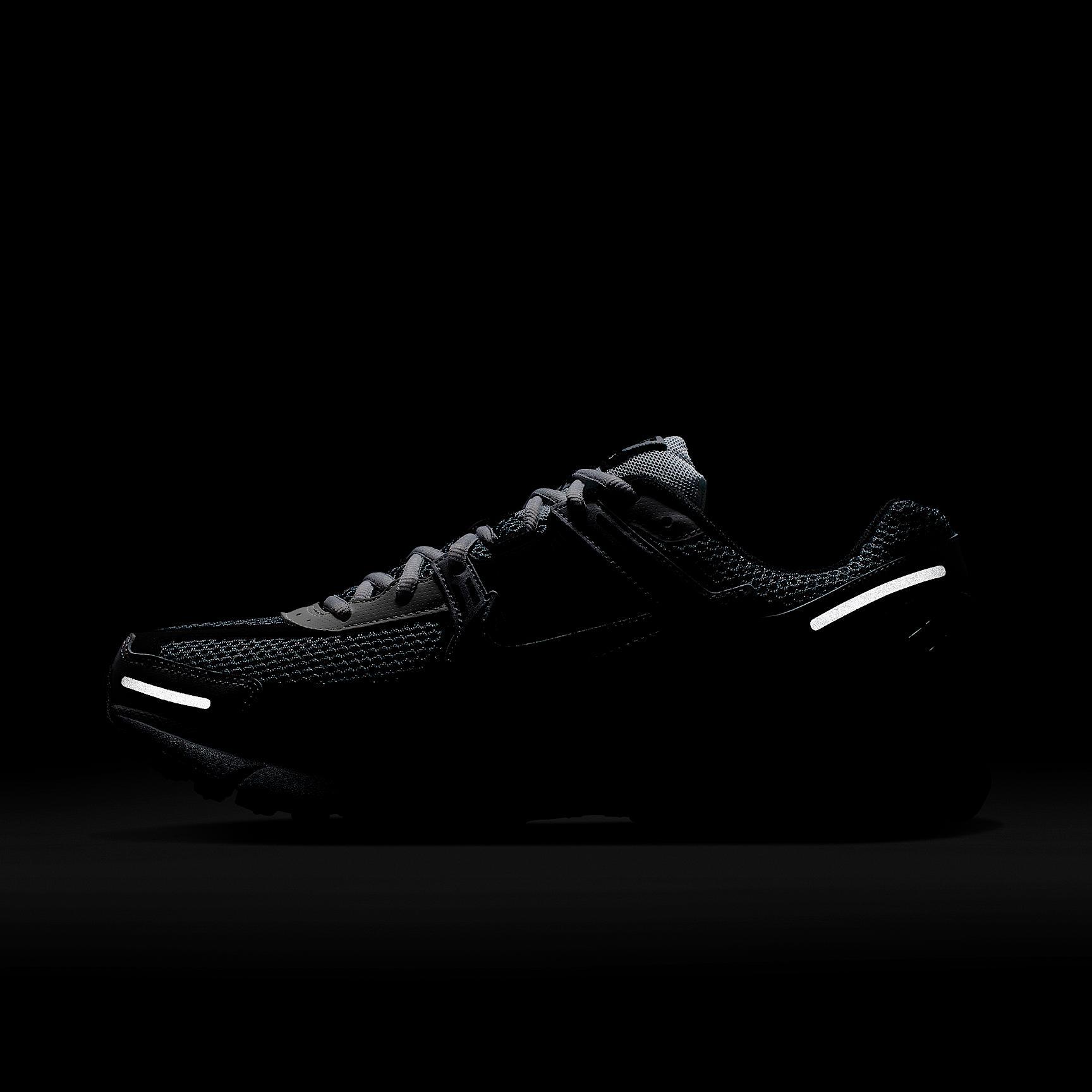 Nike Zoom Vomero 5 SE SP Men's Shoes Product Image
