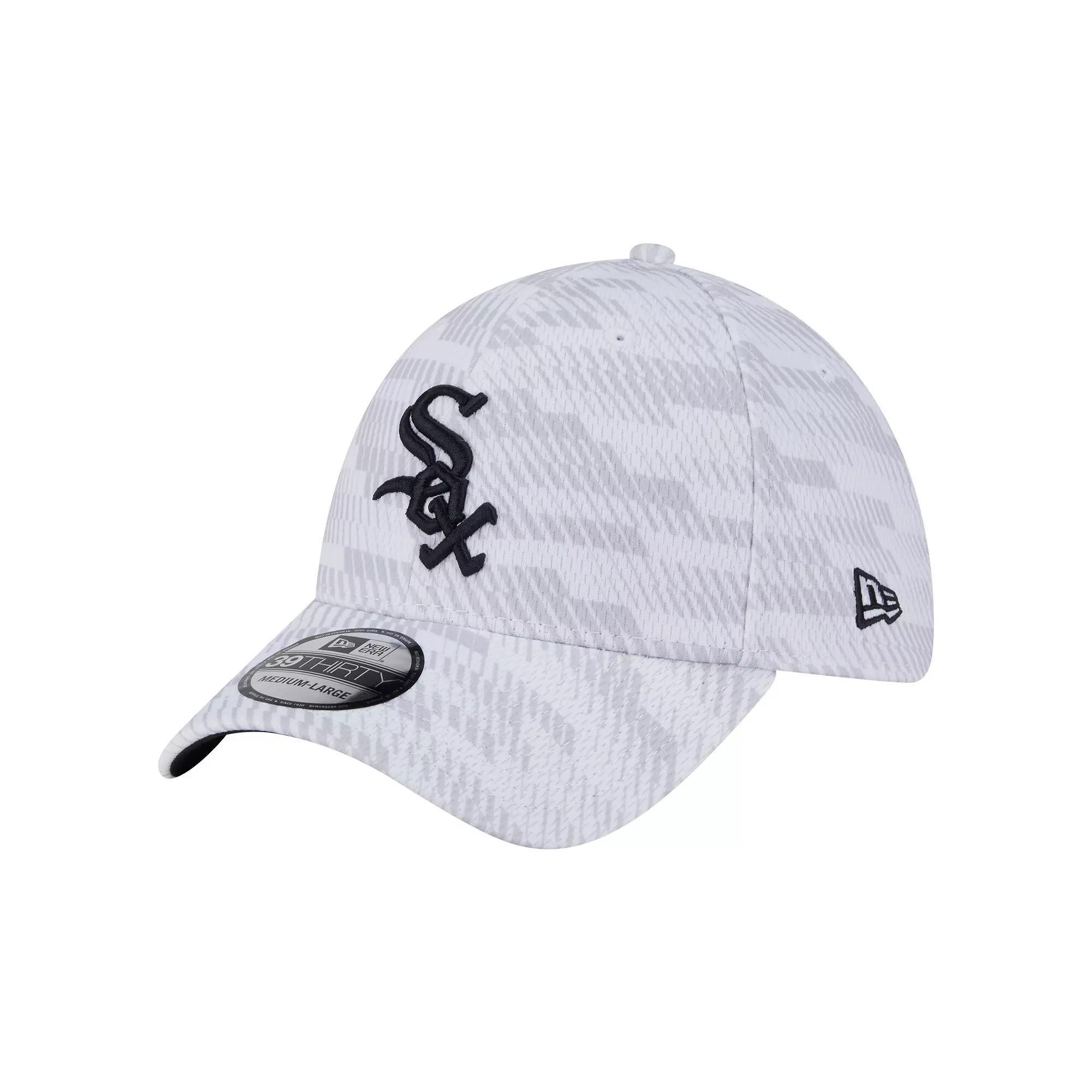 Men's New Era  White Chicago White Sox Graded 39THIRTY Stretch Fit Hat, Size: Small/Medium Product Image
