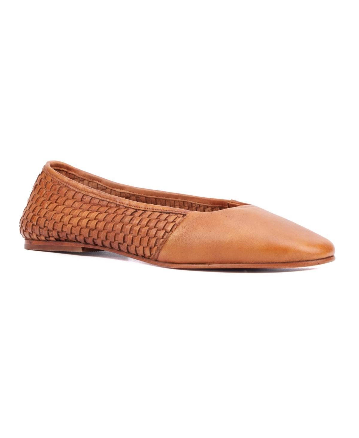 Vintage Foundry Co. Womens Wilma Ballet Flat Product Image