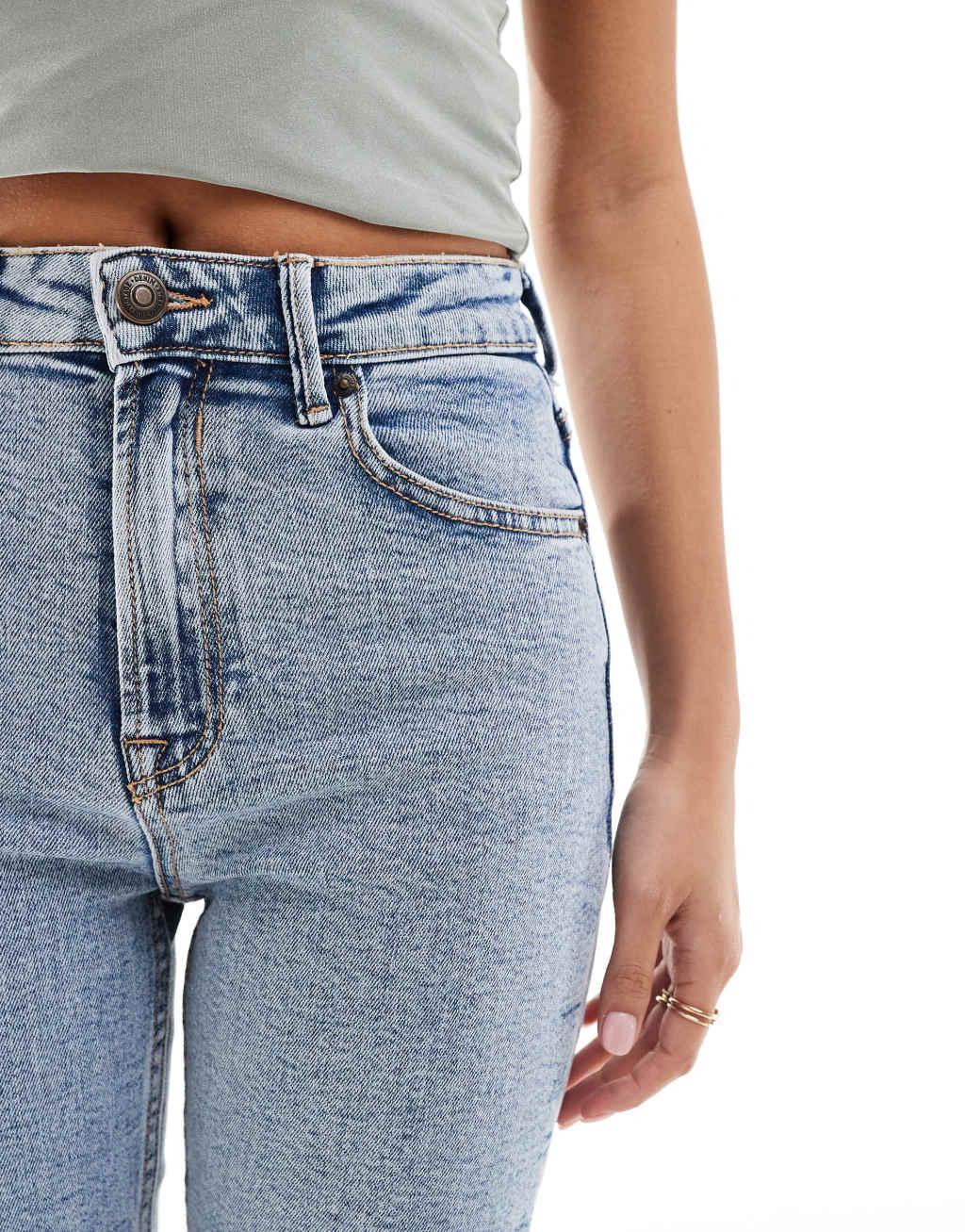Stradivarius Petite slim mom jean with stretch Product Image