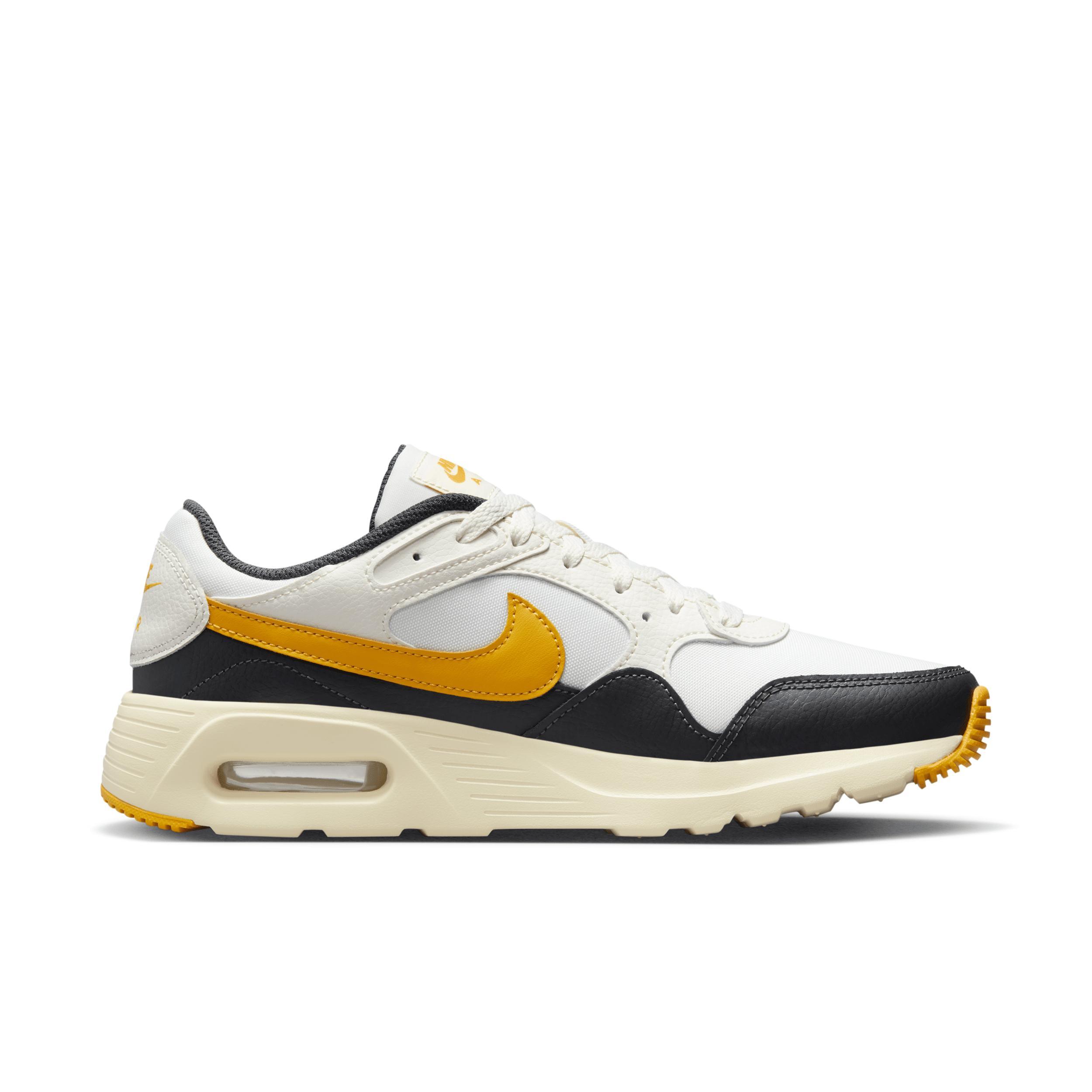 Nike Men's Air Max SC Shoes Product Image