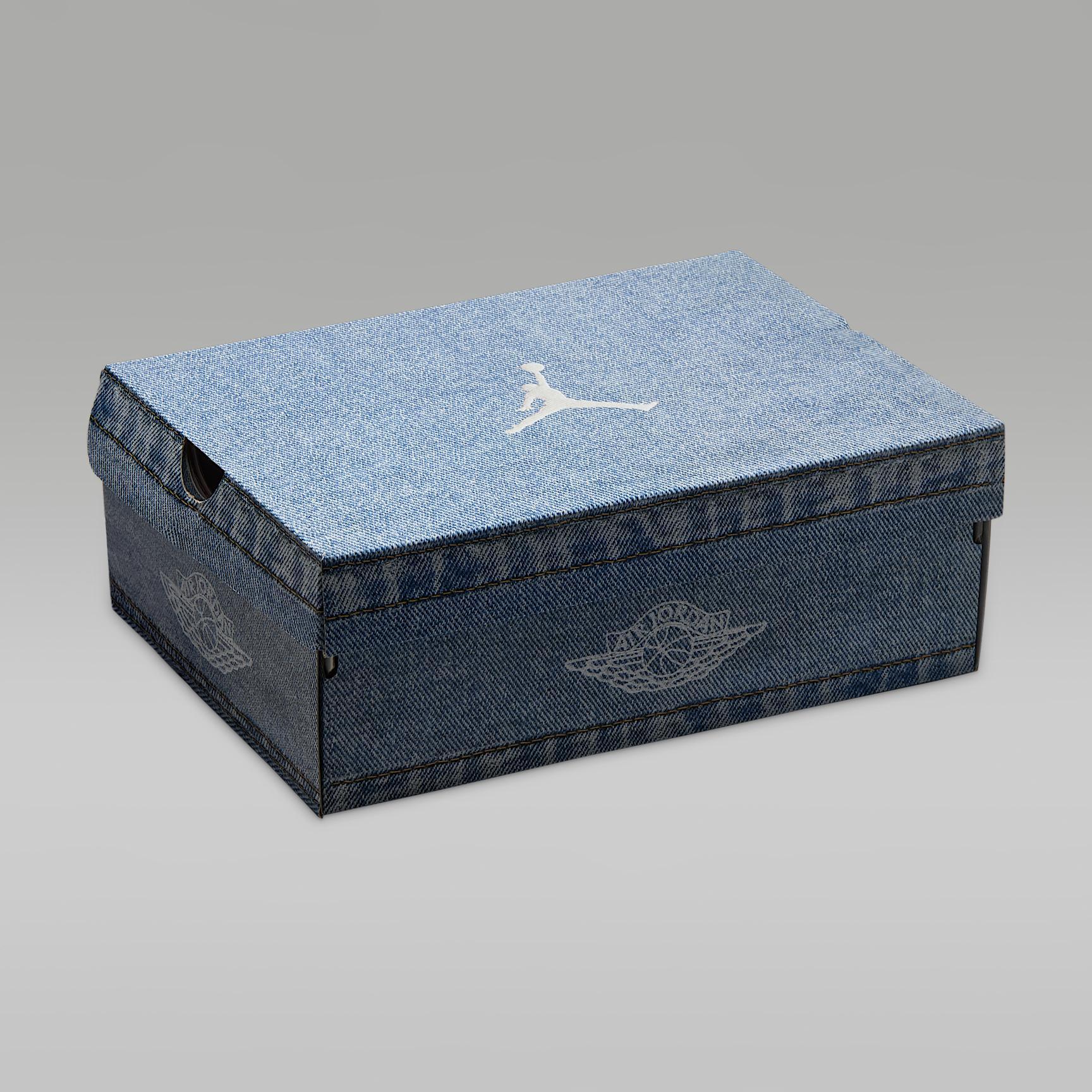 Air Jordan 1 Mid SE Women's Shoes Product Image