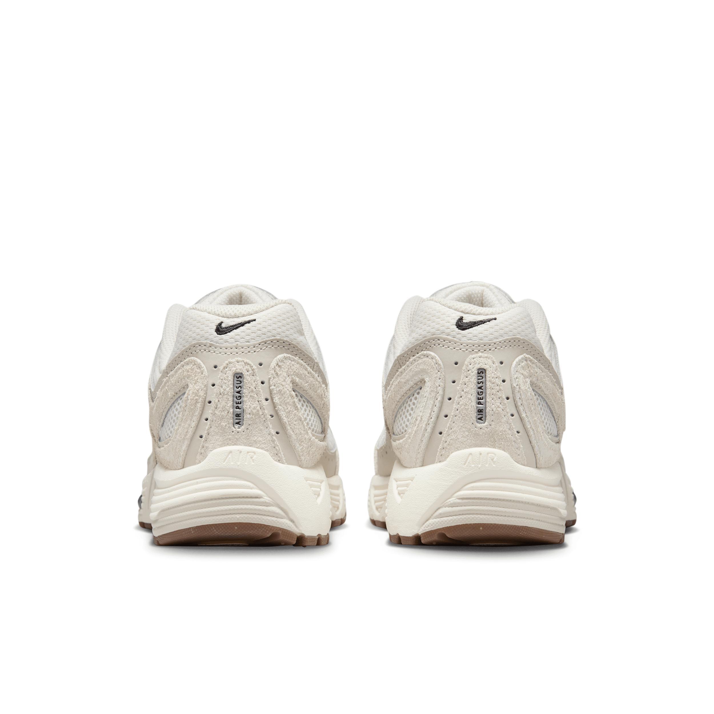 Nike Air Pegasus 2005 Women's Shoes Product Image