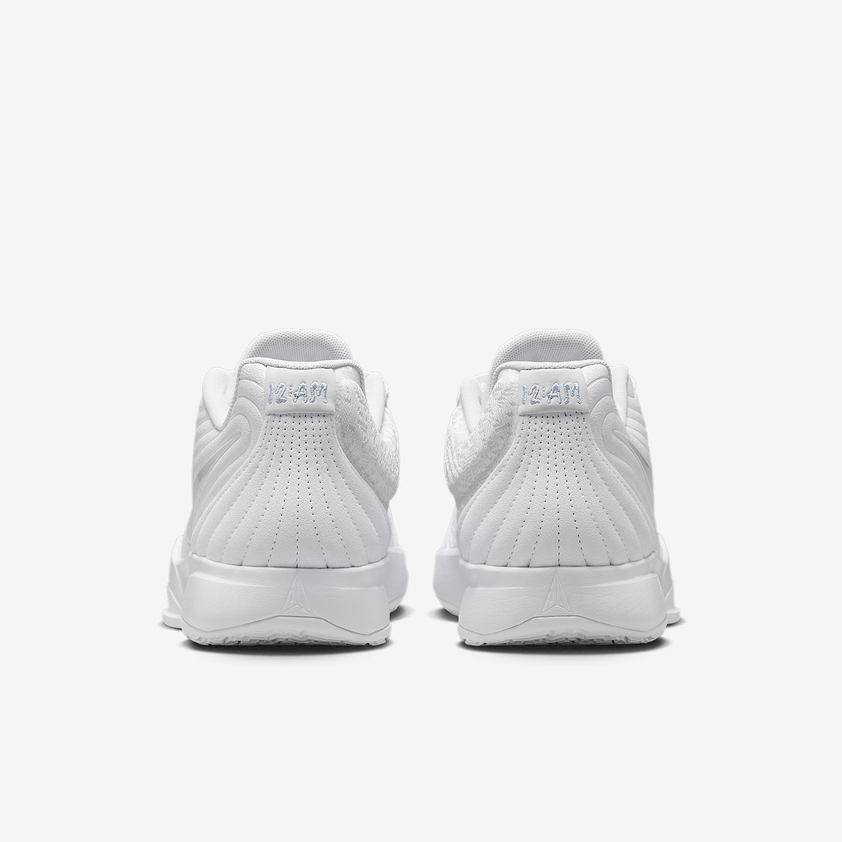 Nike Men's Ja 2 Basketball Shoes Product Image