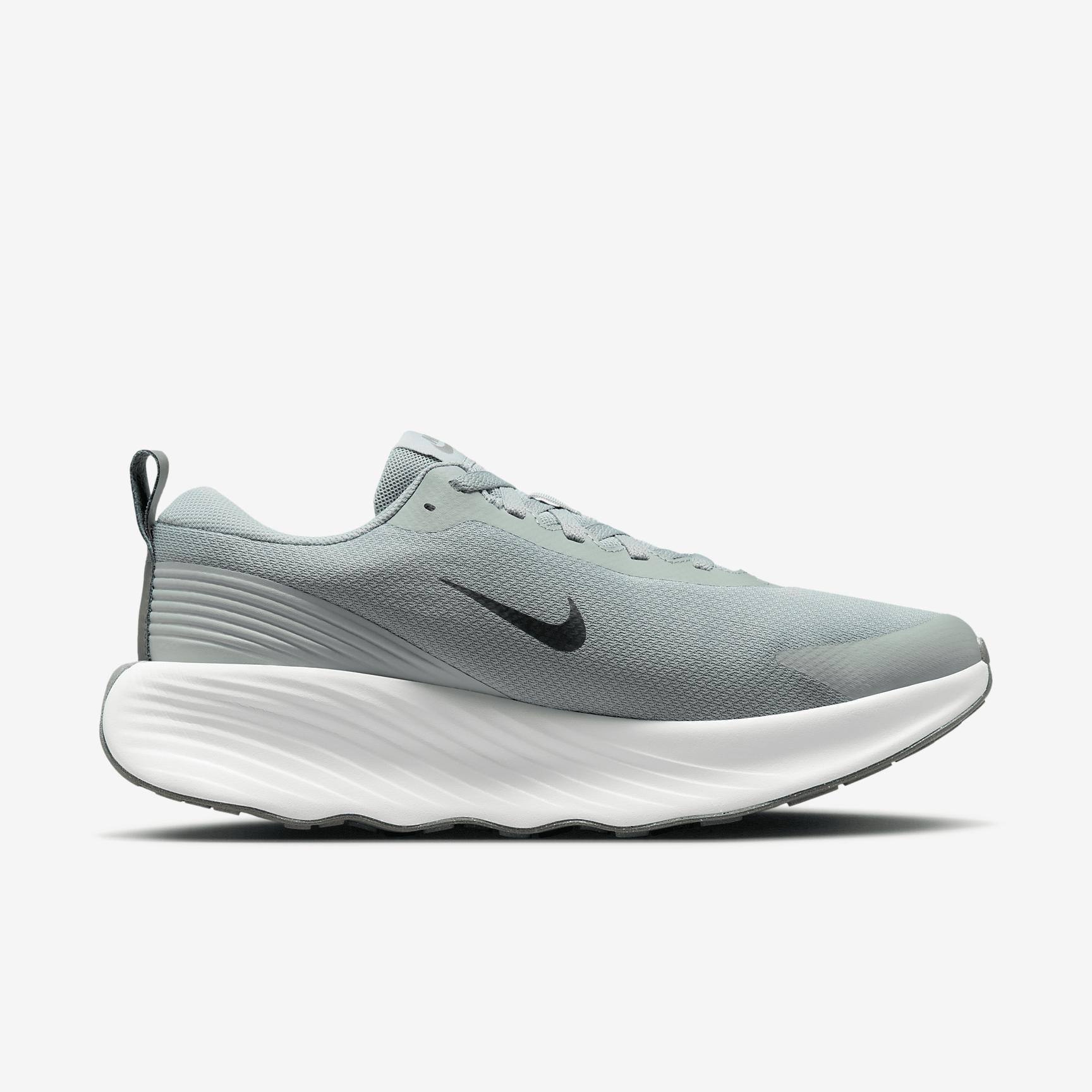 Nike Promina Men's Walking Shoes Product Image