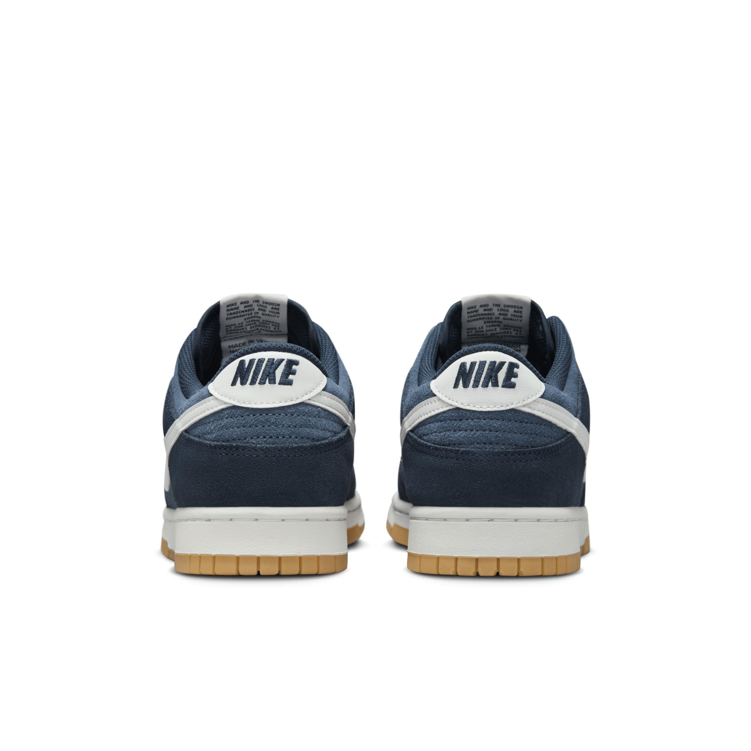 Nike Mens Nike Dunk Low Retro - Mens Basketball Shoes Product Image